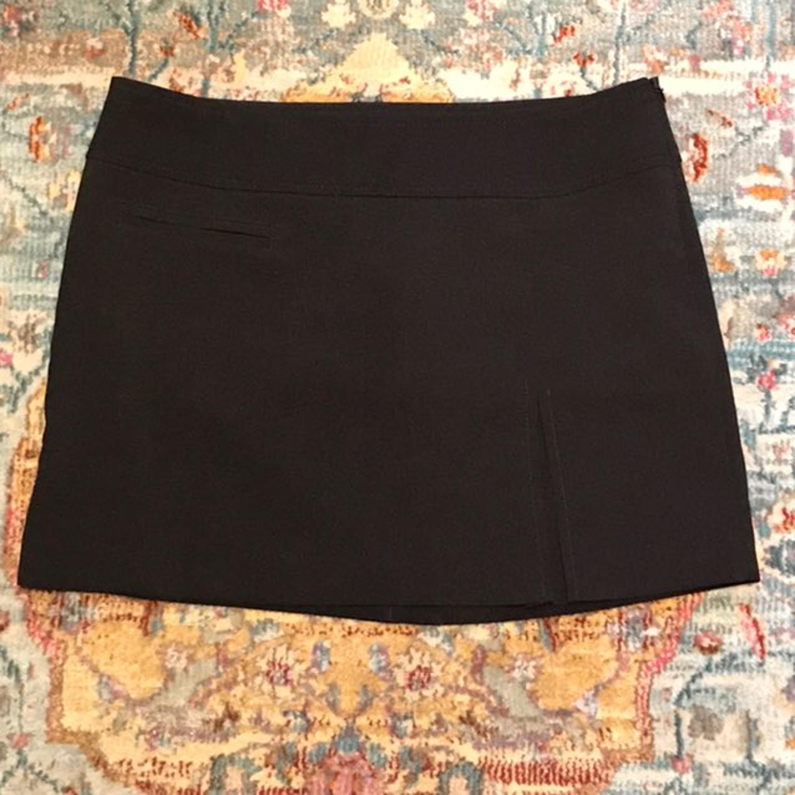 Black Chic Mini Skirt