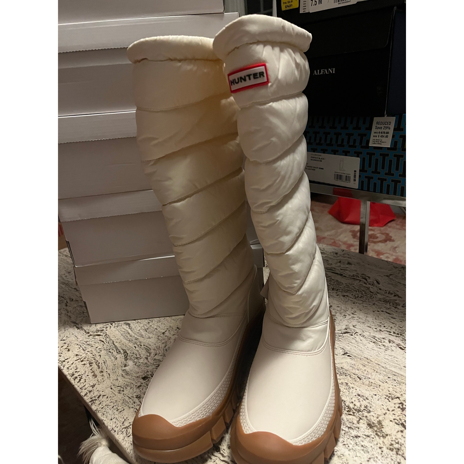 NWOB HUNTER Intrepid Tall Rain Boots White Willow Gum Size 10 (179)