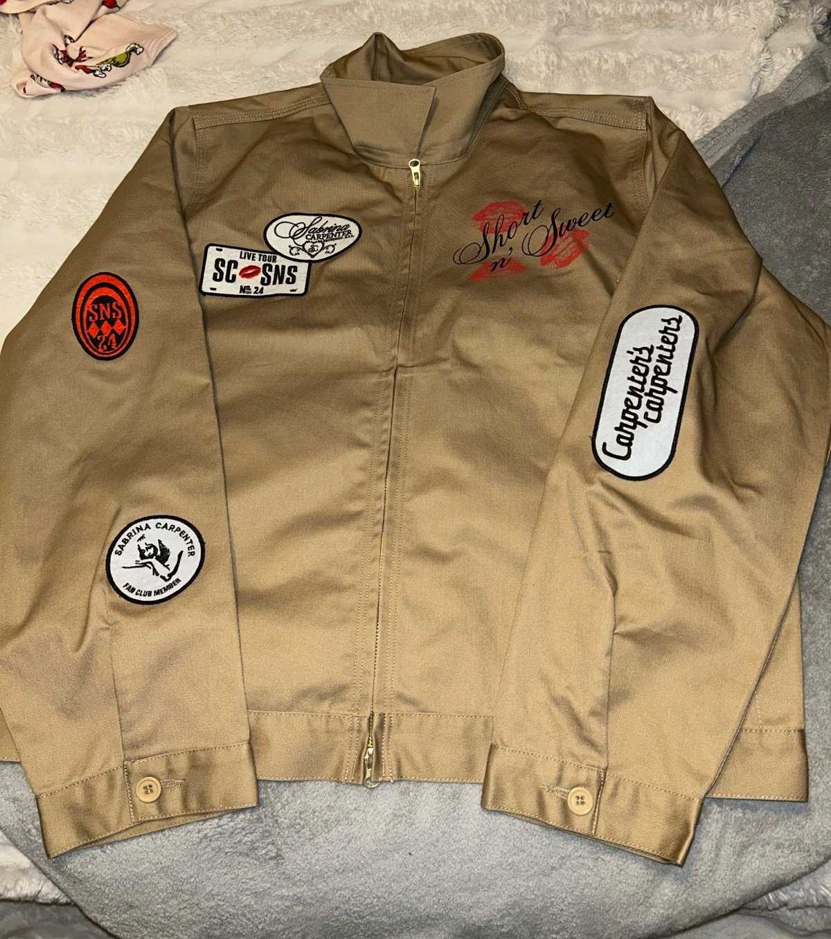 sabrina carpenter vip jacket