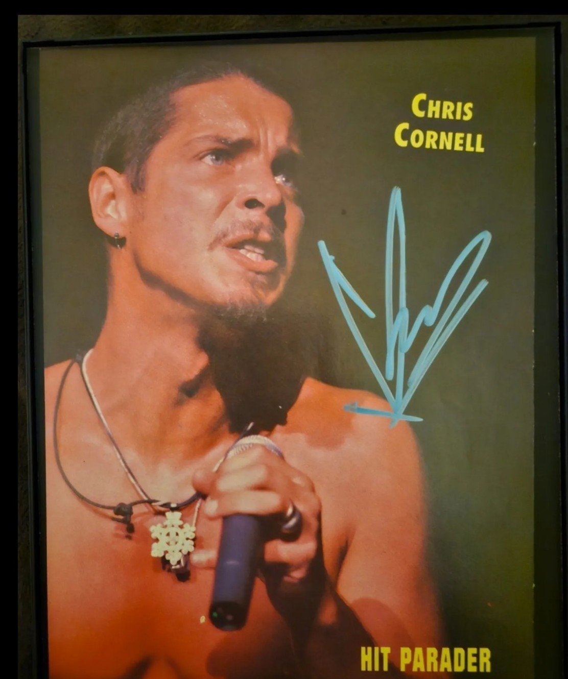 Chris Cornell signed Hit Parader photo