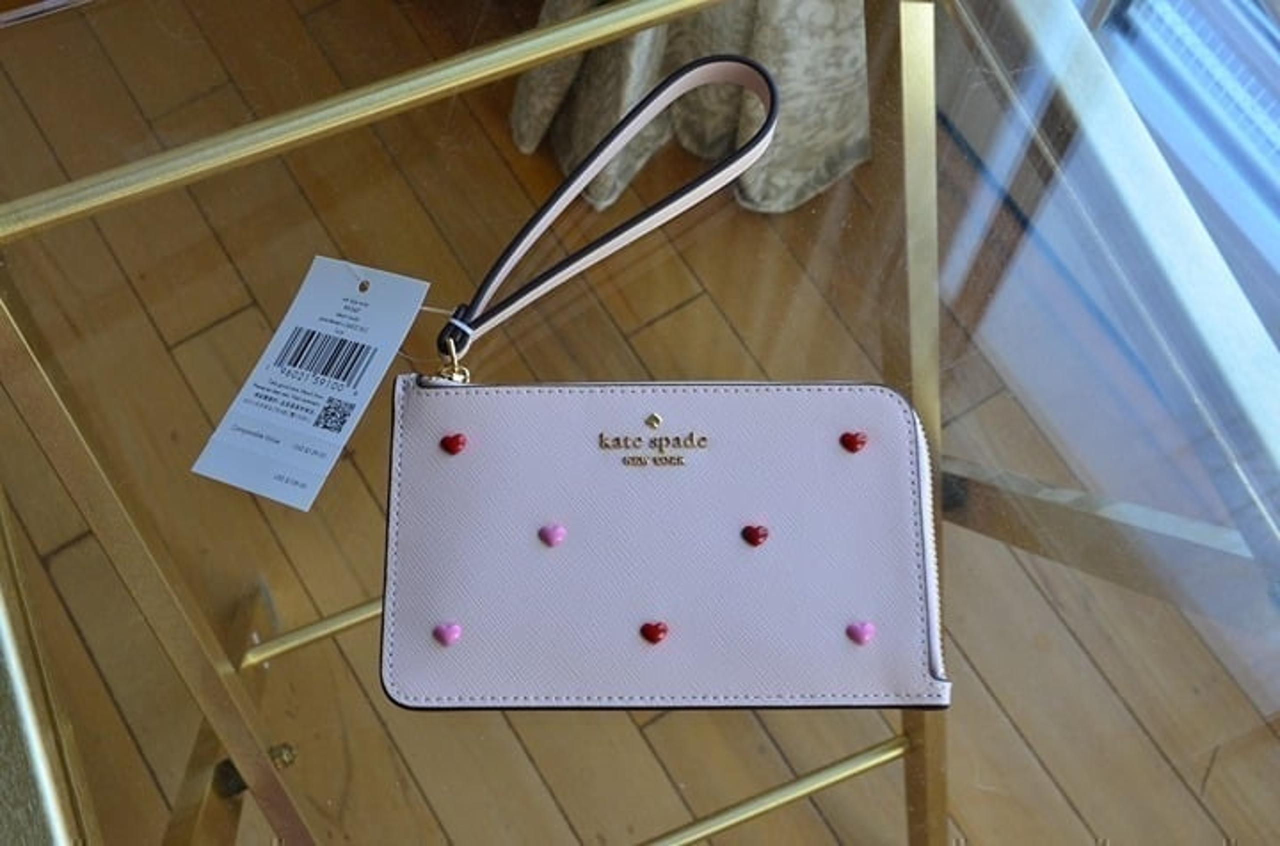 Kate Spade KK267 Lucy Heart Studs Small L-zip Wristlet