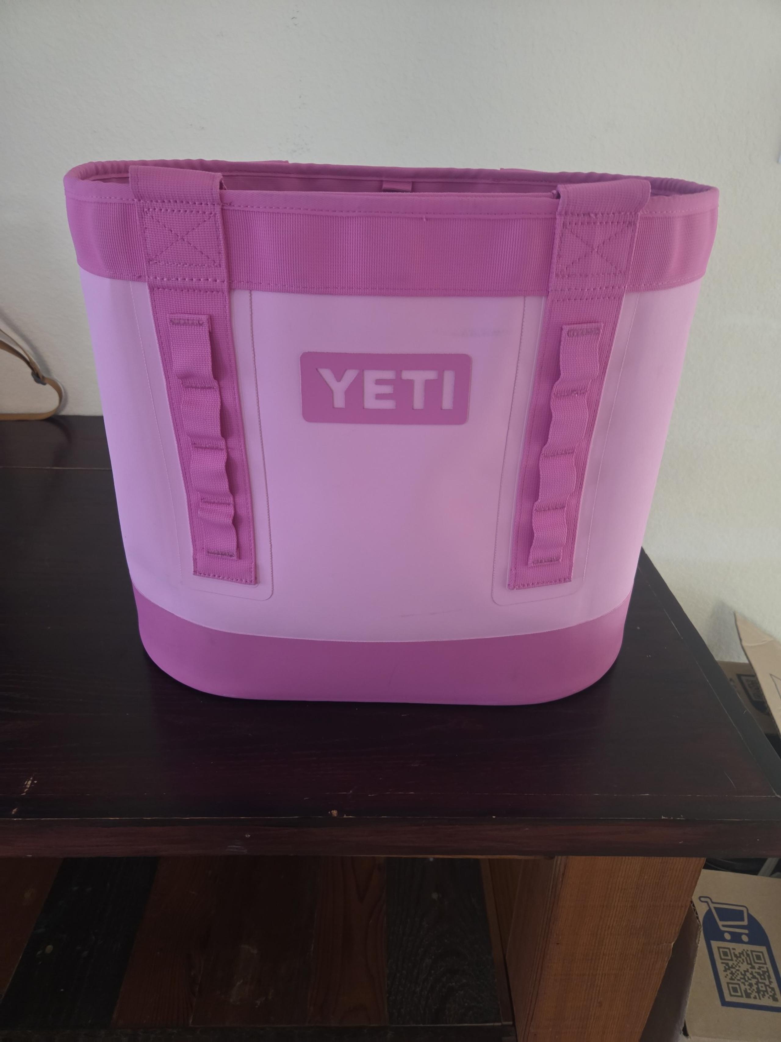 Yeti Camino 35 Power Pink