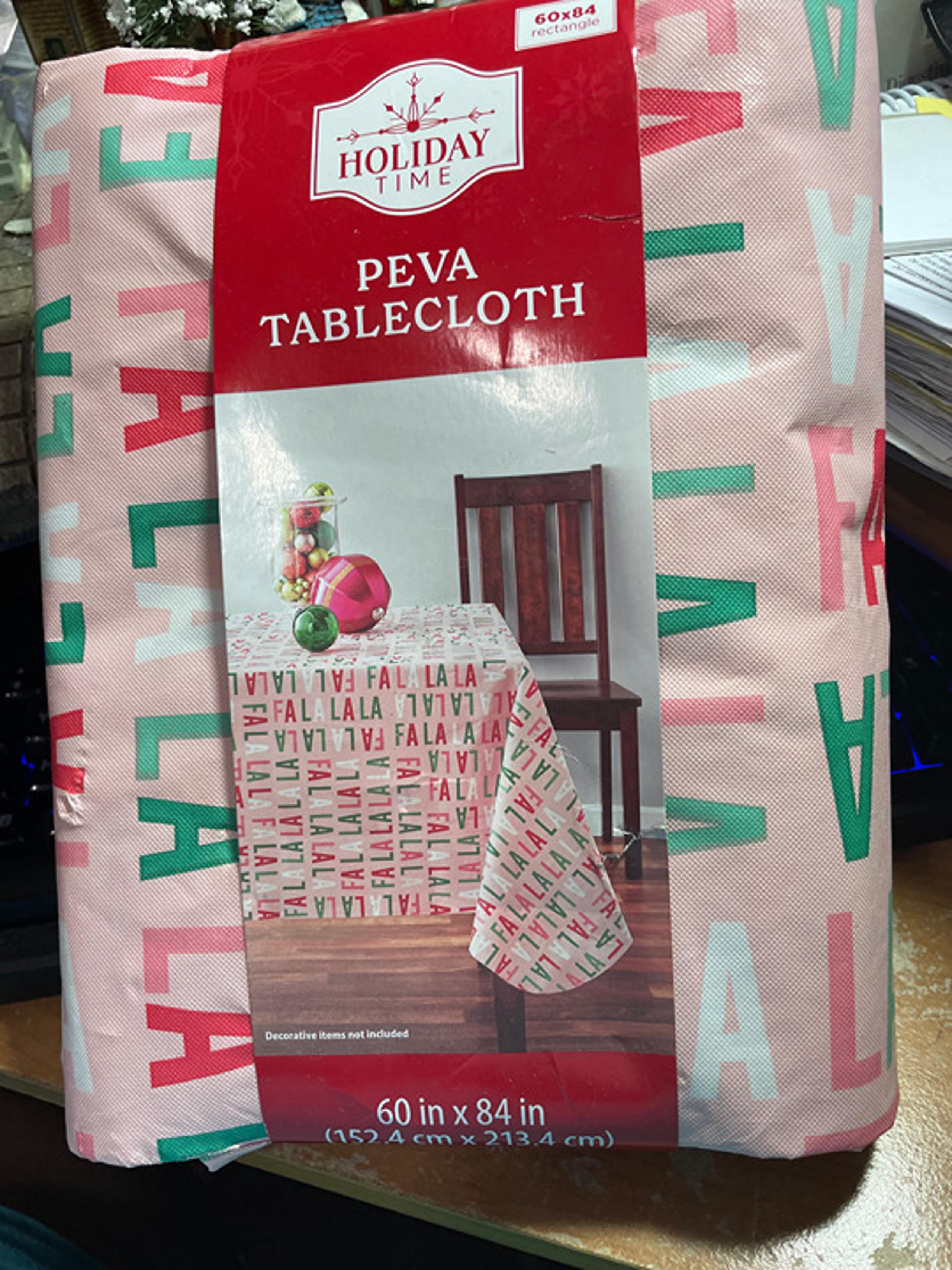 HOLIDAY TIME PEVA TABLECLOTH RECTANGLE 60 X 84 NEW