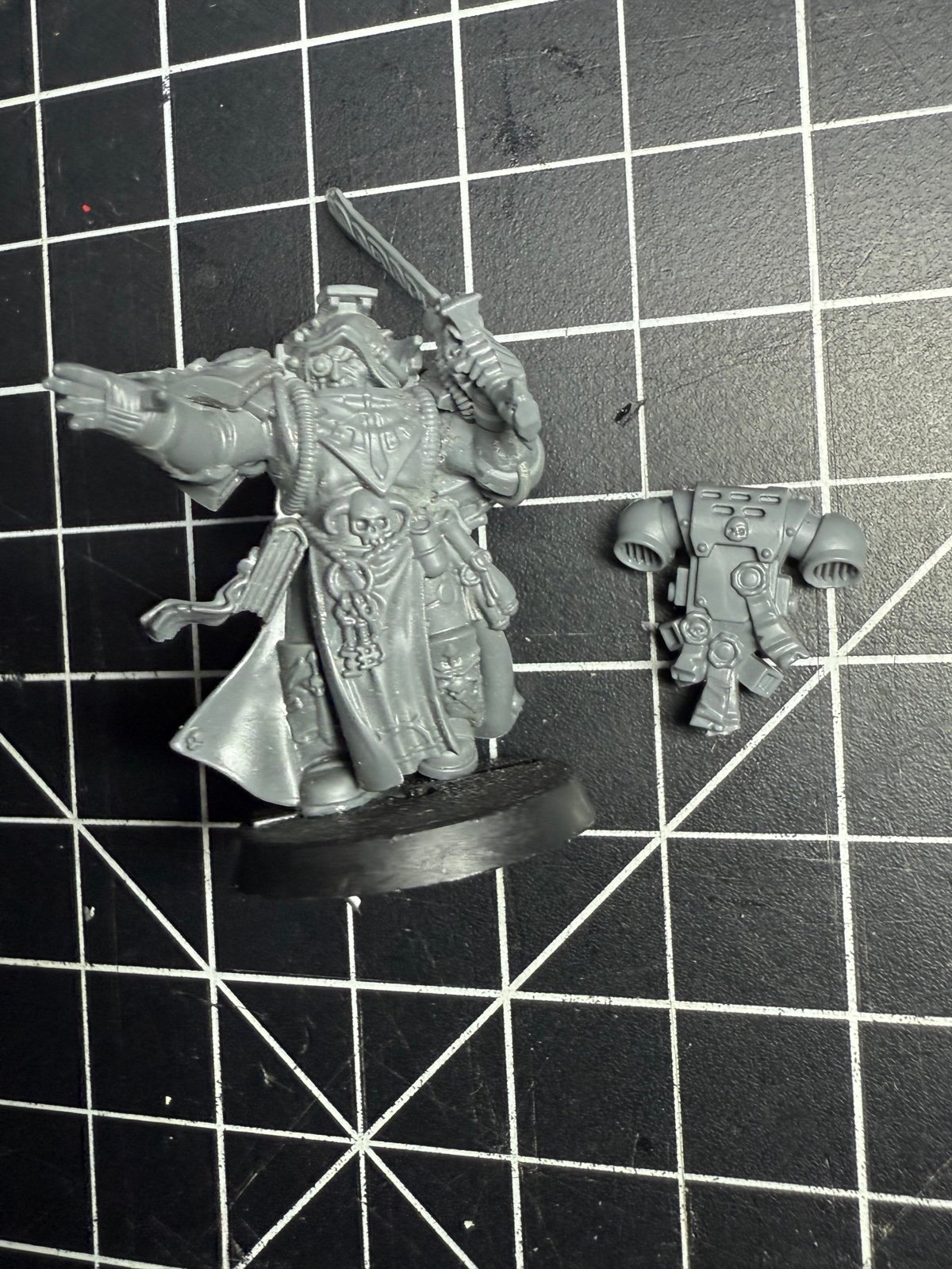 Warhammer 40k Space Marines Dark Angels Librarian adeptus astartes firstborn