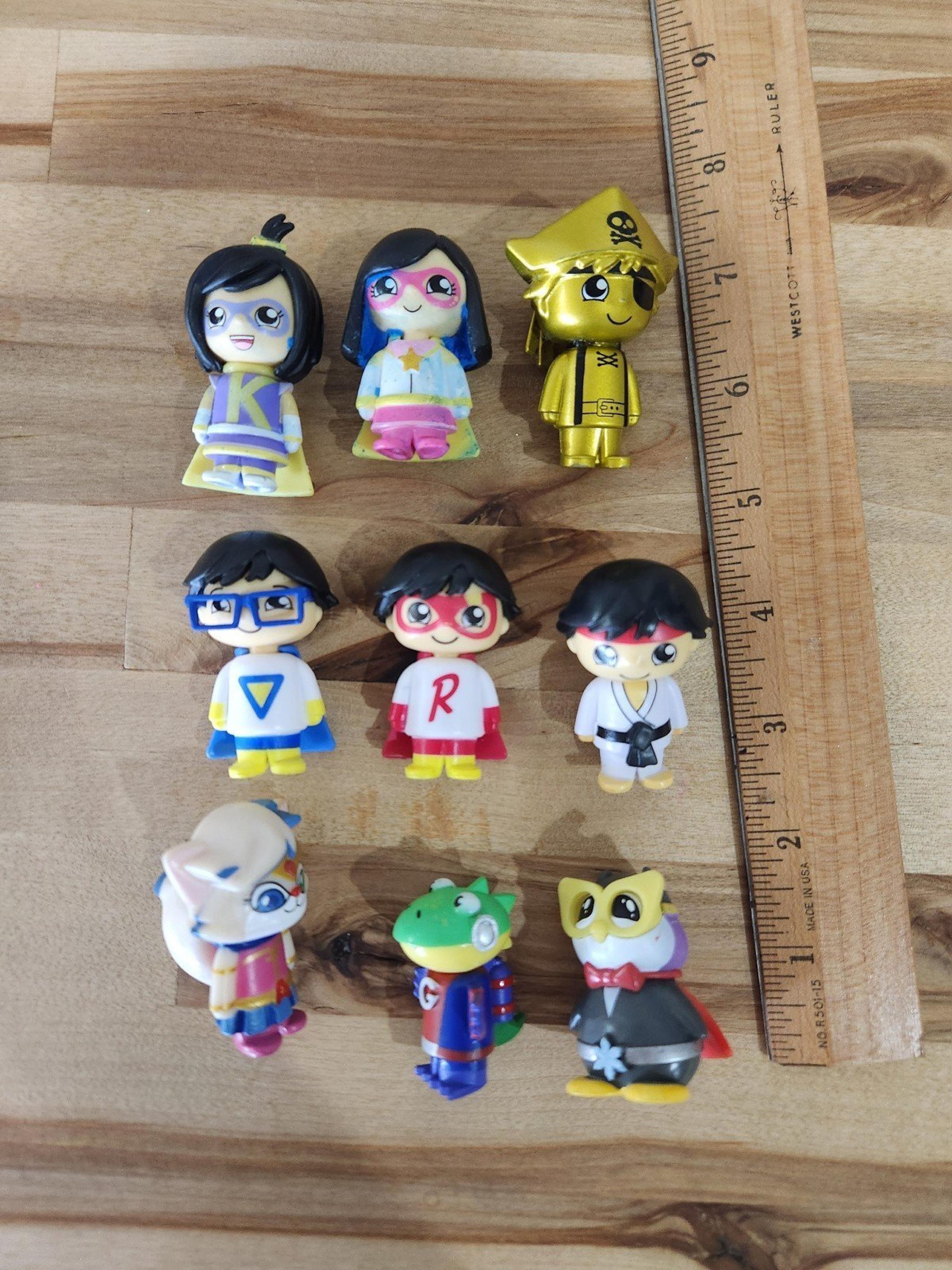 Ryans world lots of figures cat penguin gold ryan pirate