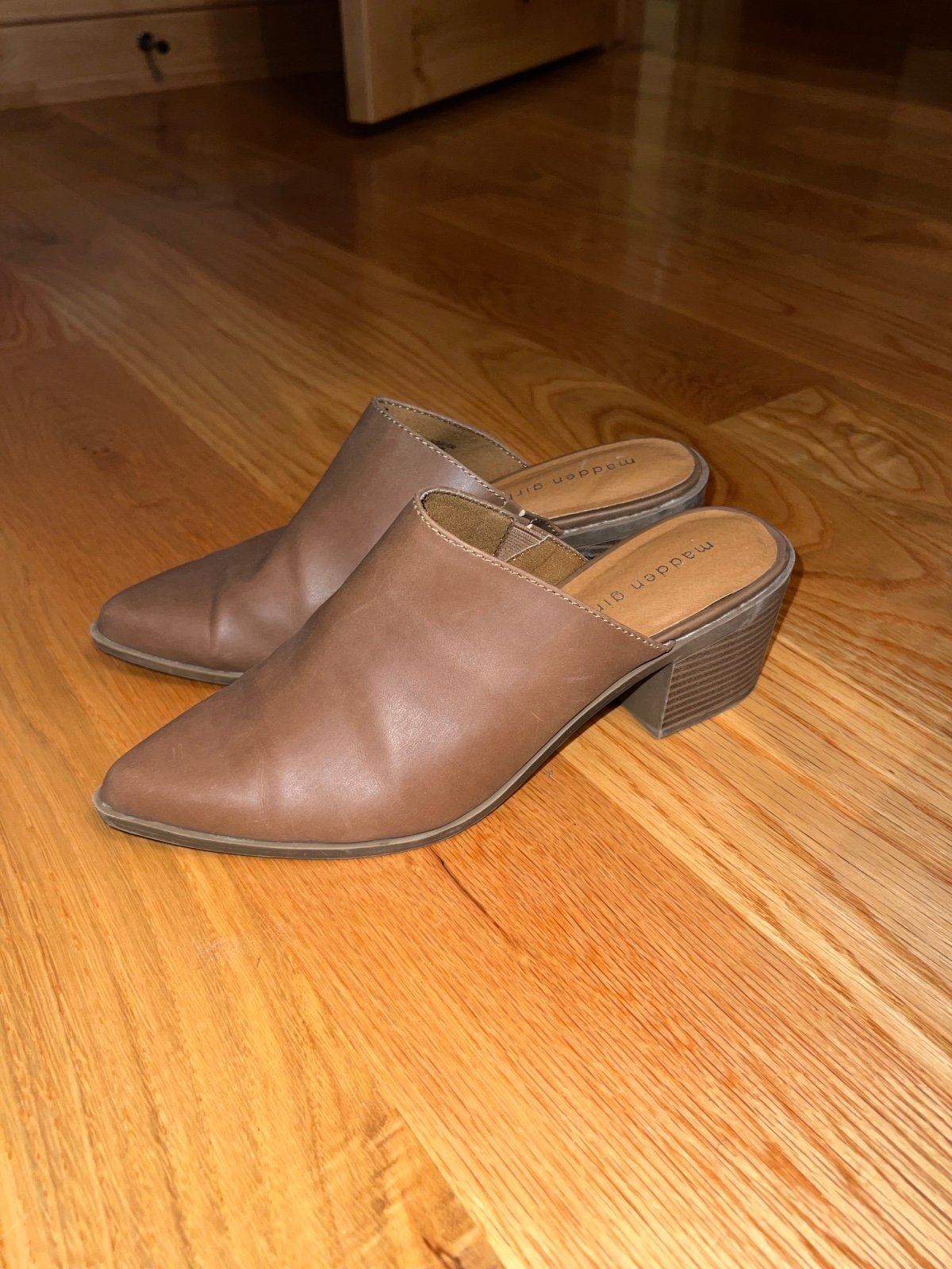 3342 Brown Madden Girl Joliee Slip on Heel Sandal 8.5