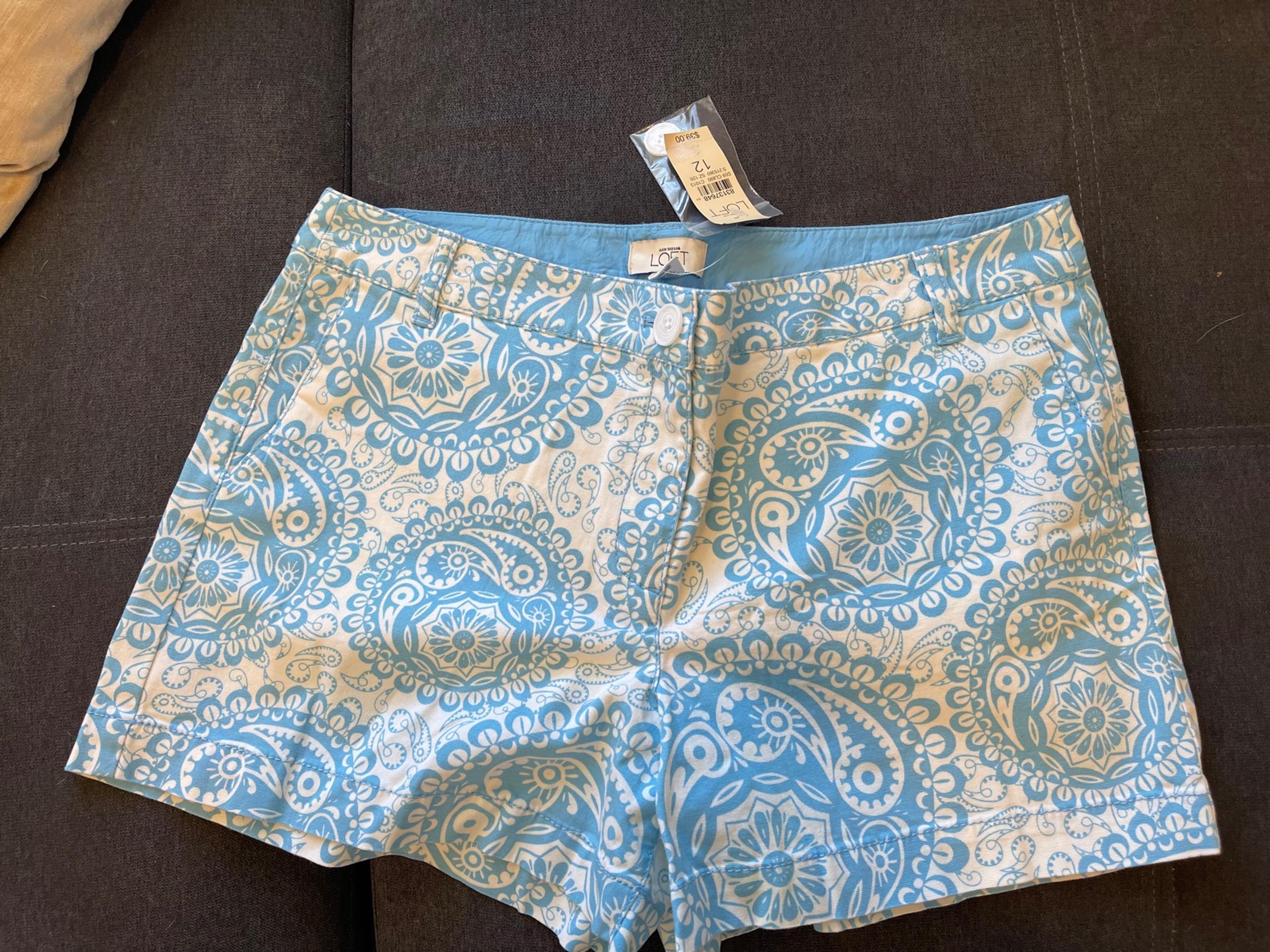 Ann Taylor LOFT Women’s Blue And White Paisley Chino Flat Front Shorts Size 12