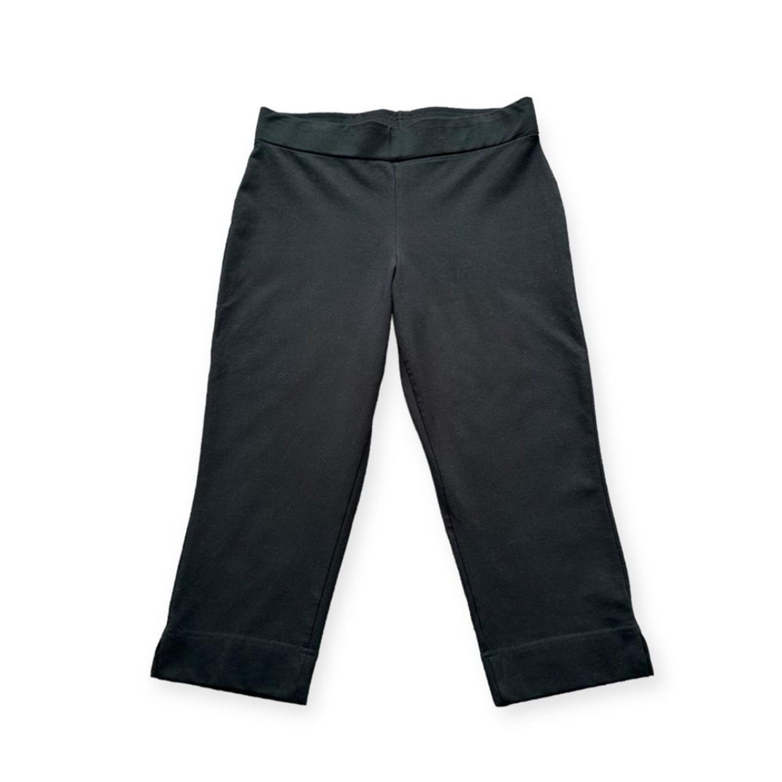 Women With Control Black Straight Leg Knit Cropped Capri Pants