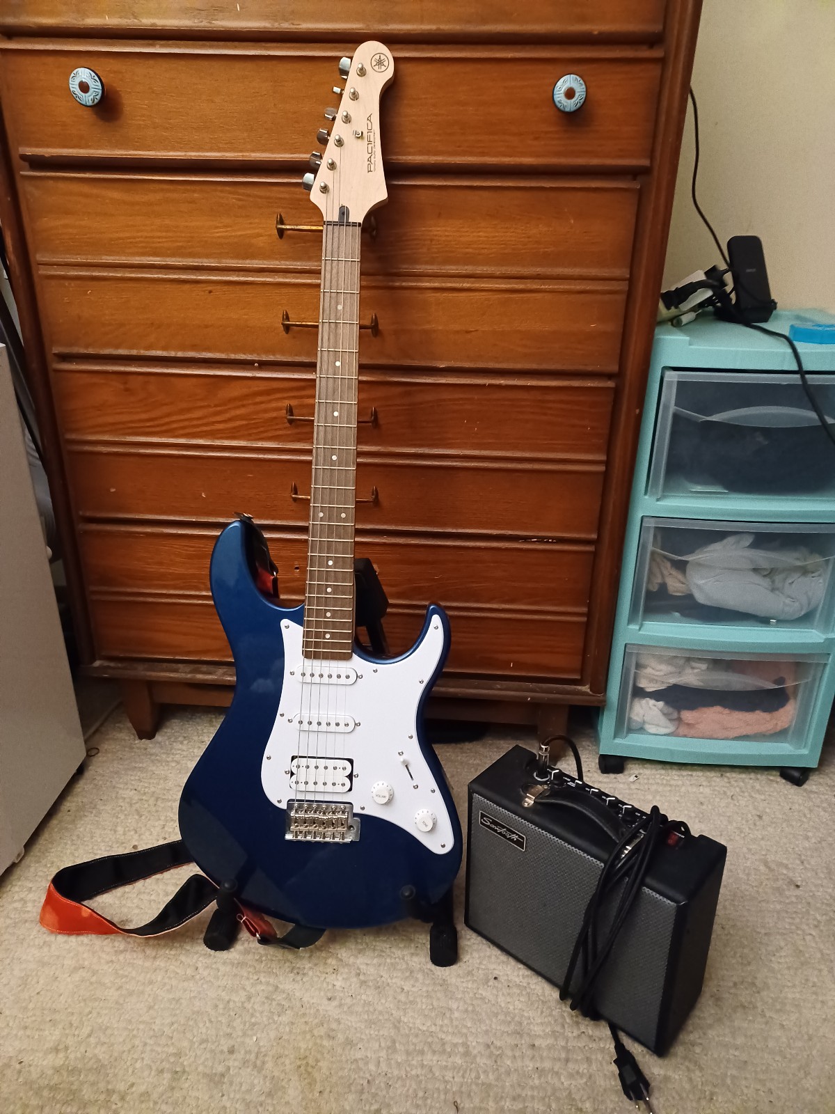 Electric Guitar Starter Kit