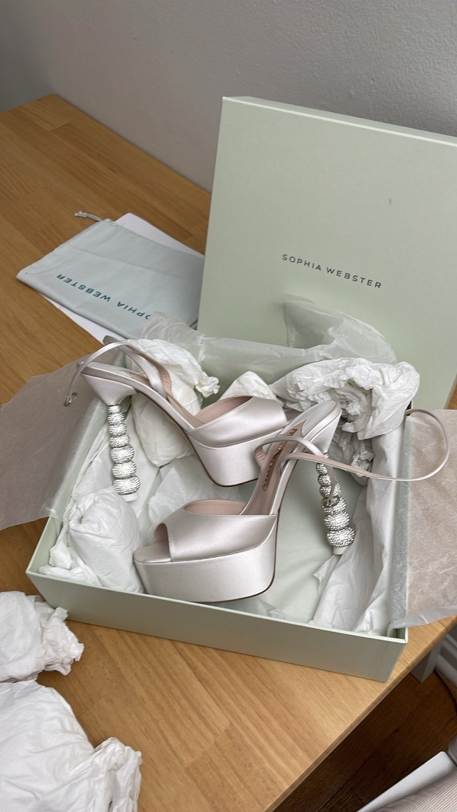Selling Sophia Webster shoes, new !!! did not fit the size
