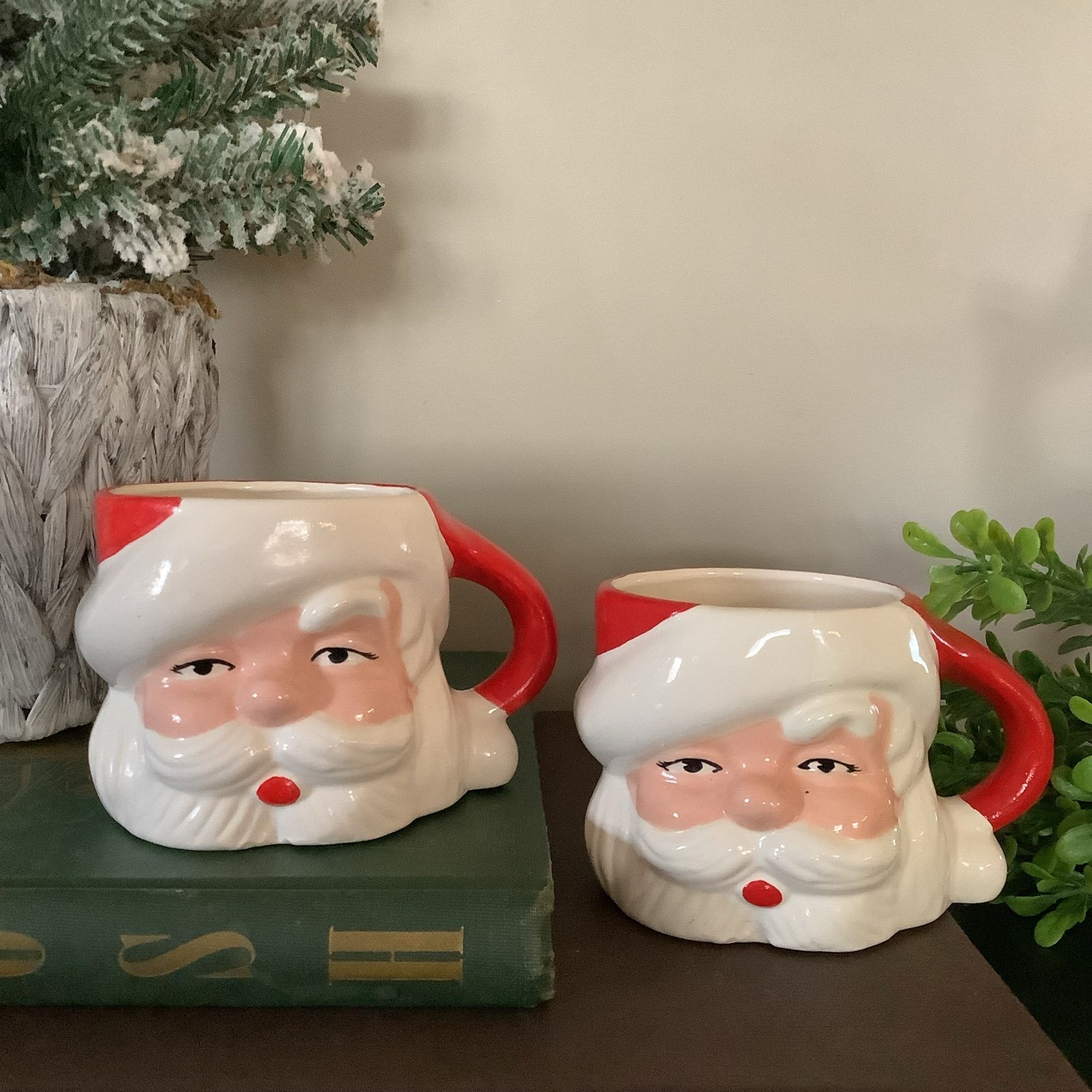 Pair of Vintage Santa Mugs