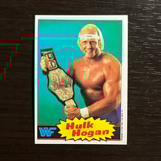 1985 Topps Titan Sports WWF HULK HOGAN Rookie RC Card #16 Blue Background NICE!