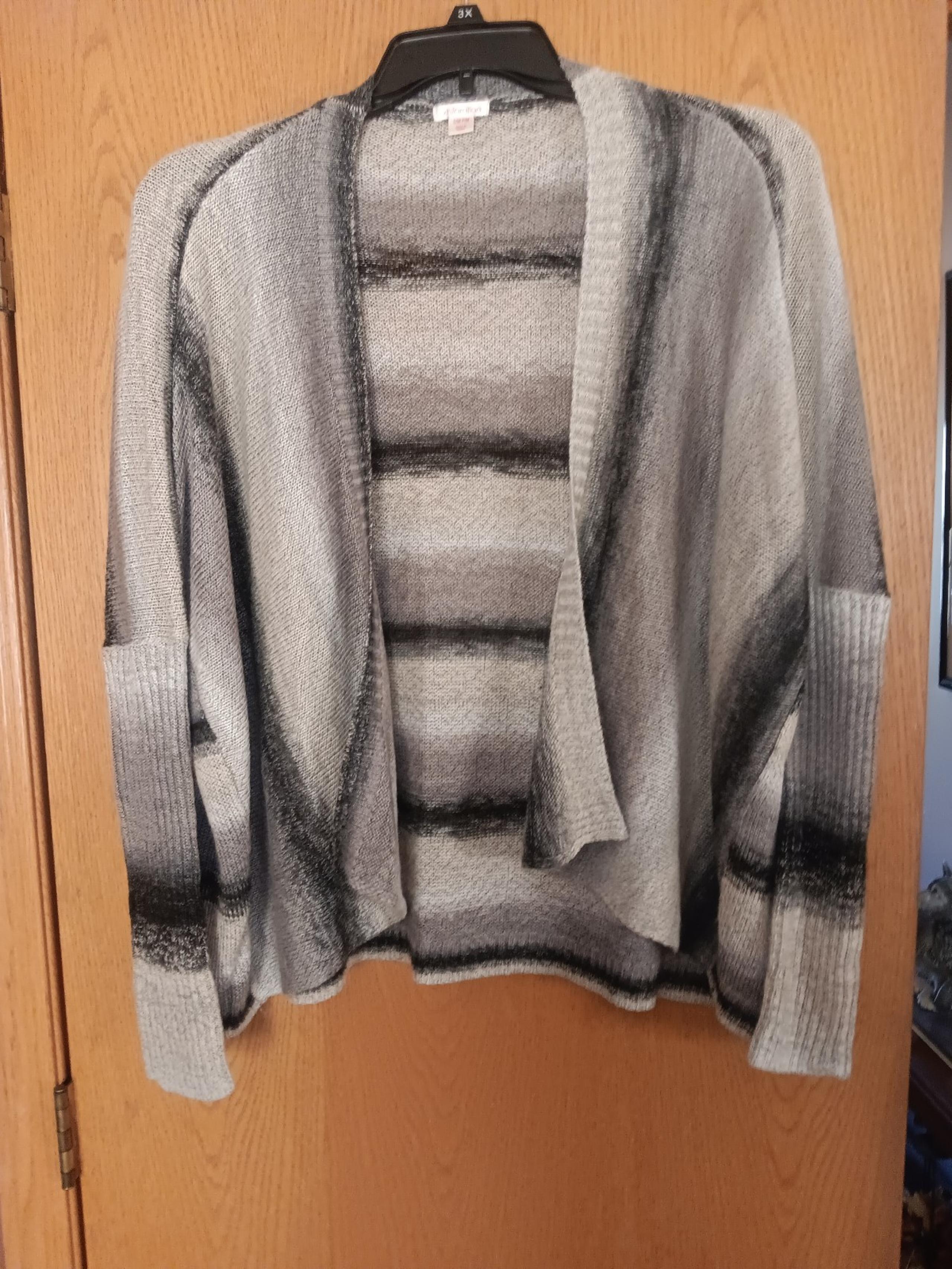 Women's size small/medium,  Xhilaration cardigan sweater