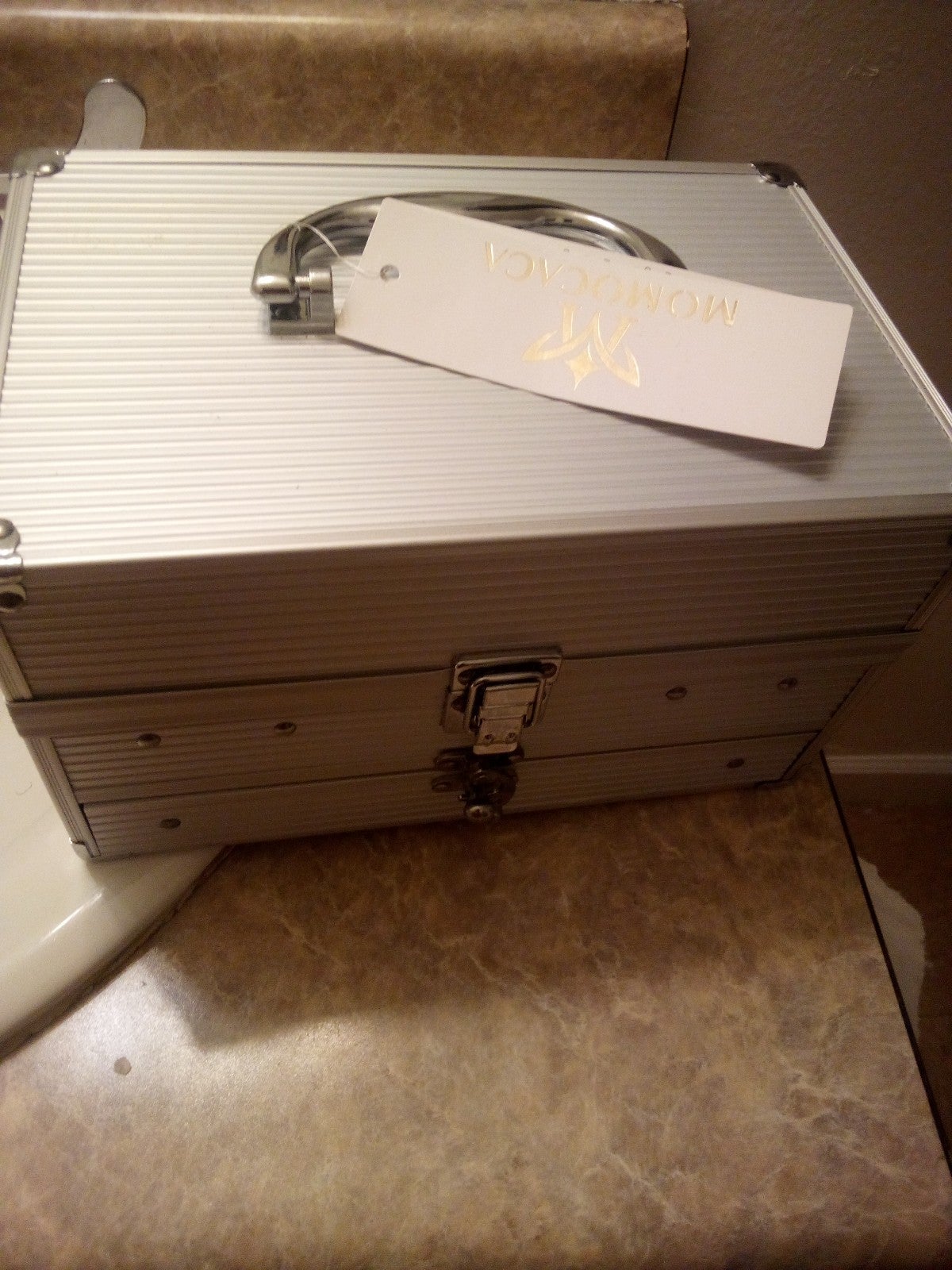 Momocaca make up kit