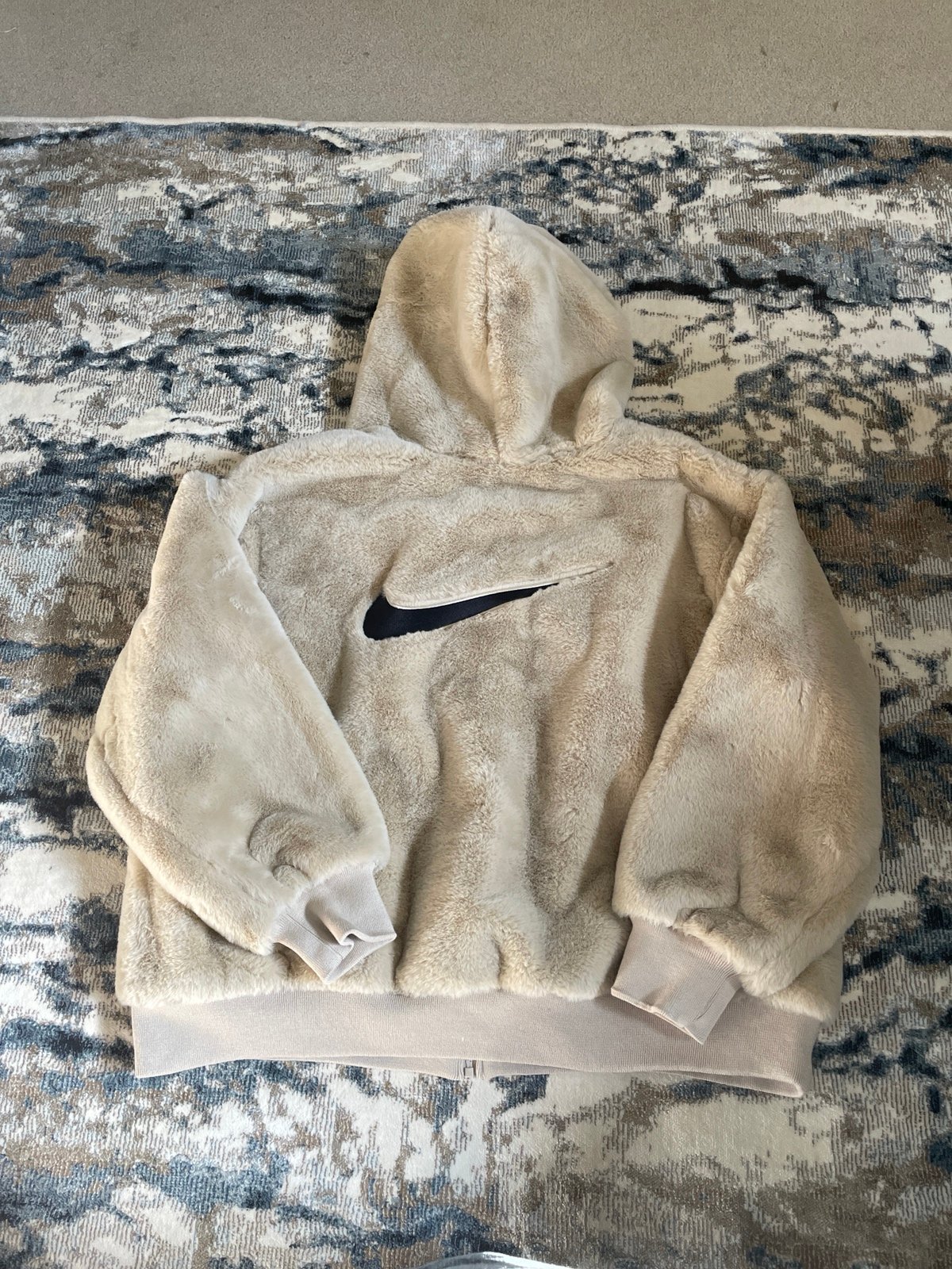 Nike Sportswear Essential hoodie