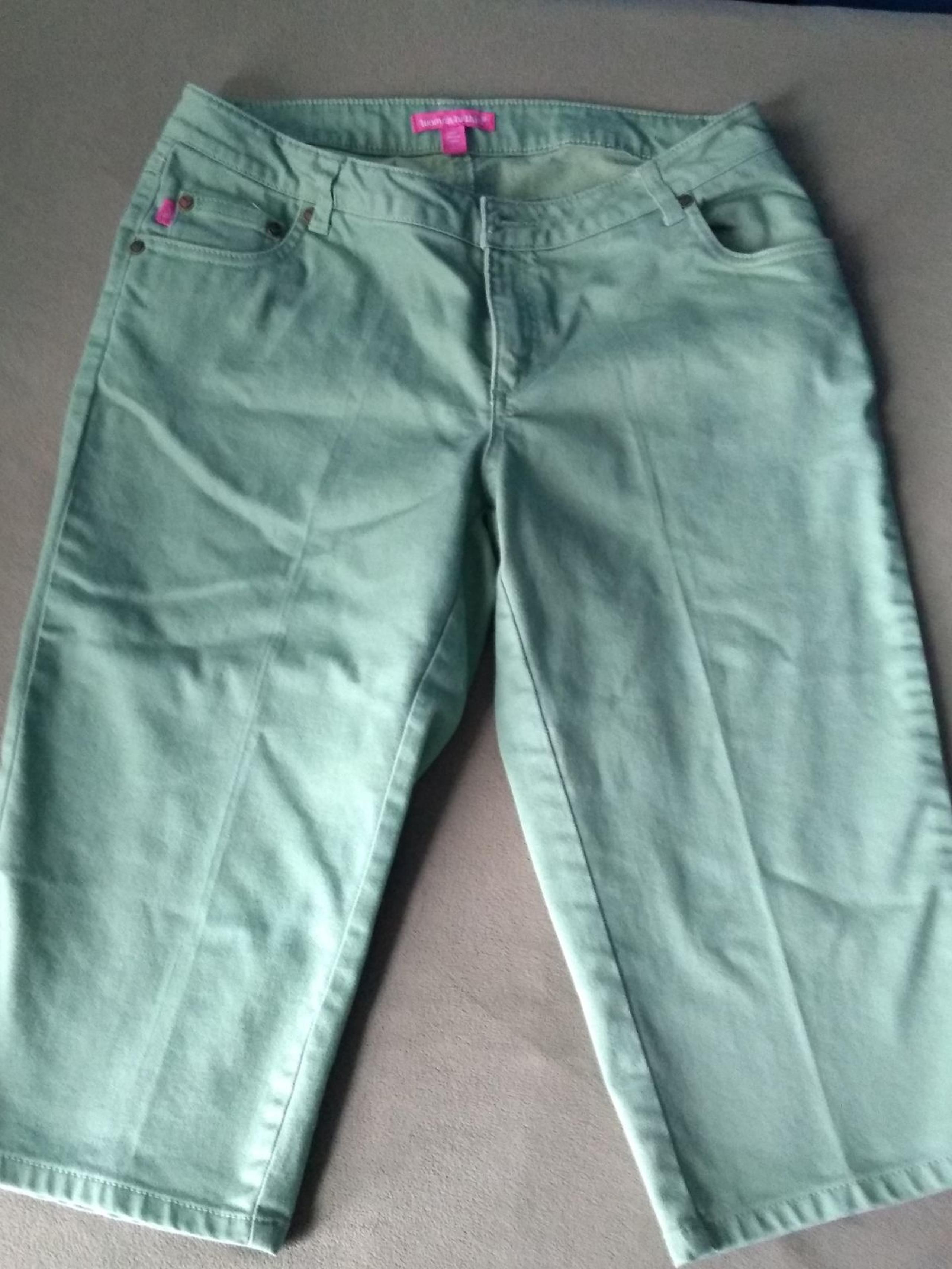 Capris pants