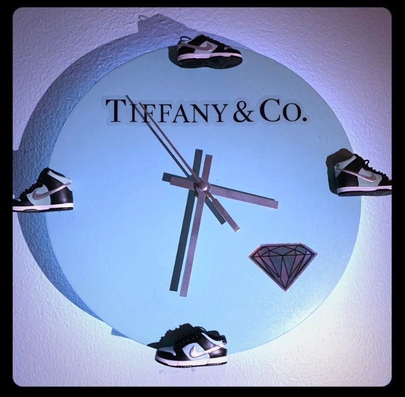 T&C Magnetic Mini Kick LED Wall Clock