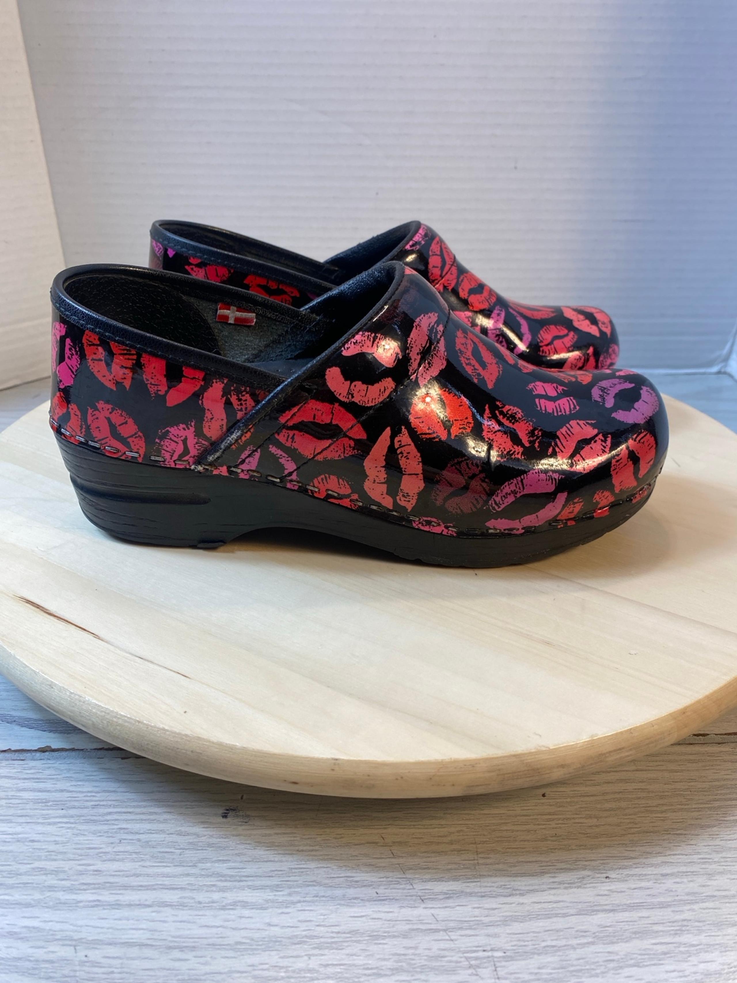 SANITA LIPS Original Danish Patent Leather Clogs Red Black Shoes (5.5-6)