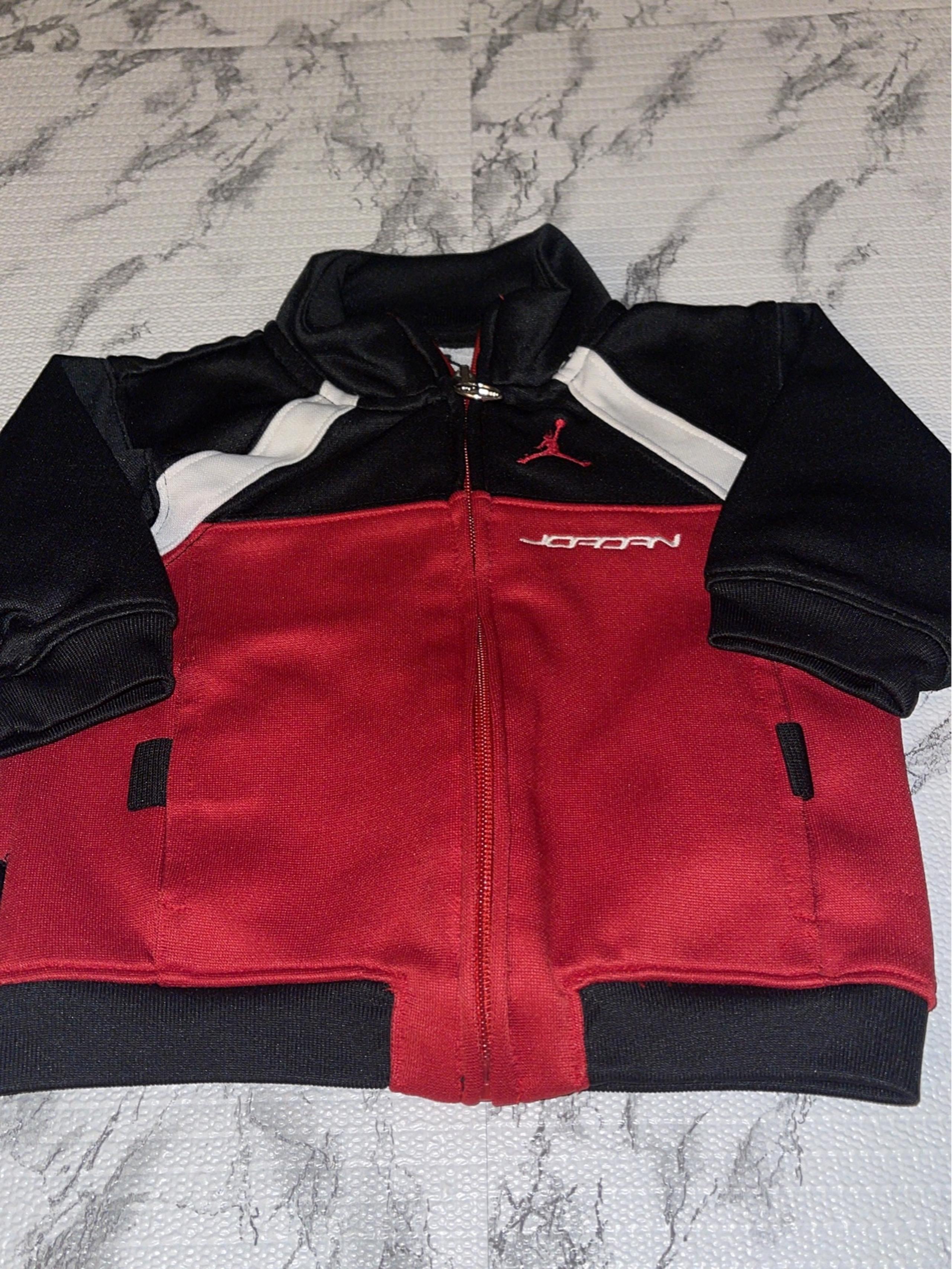 Infant Boys Nike Air Jordan Jacket Size 12 months