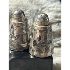 Sterling Silver & Glass Floral Cut Out JMC HECHO Salt and Pepper Shakers (911)