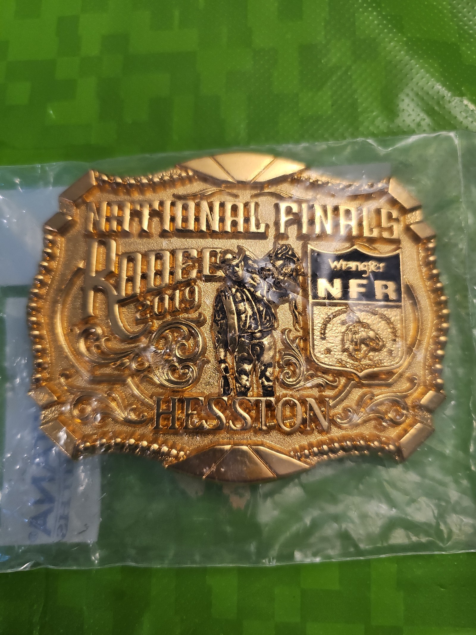 2019 hesston belt buckle gold