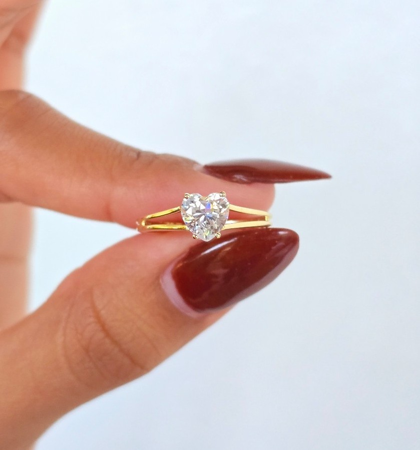 Solid 14k Gold Heart Solitaire Ring