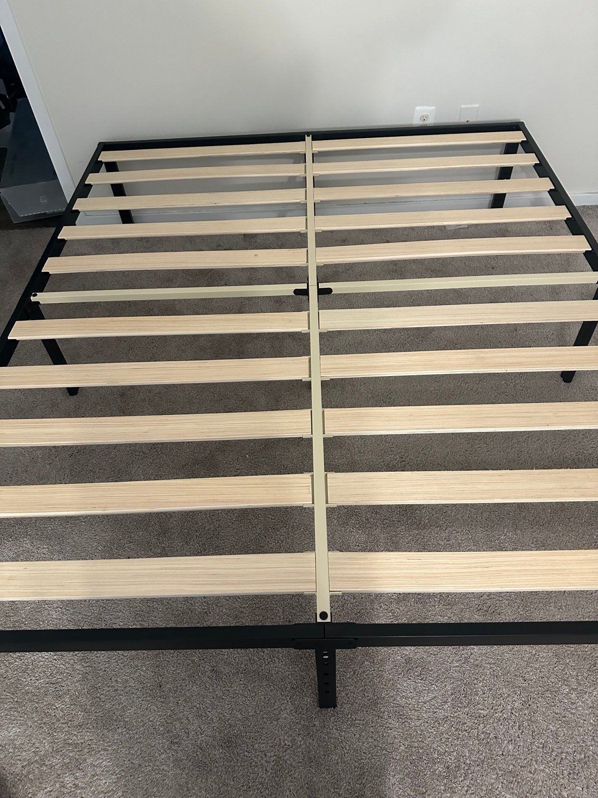 BRAND NEW NEVER OPENED. Wooden slats platform bed frame. Adjusts fits size Q-K