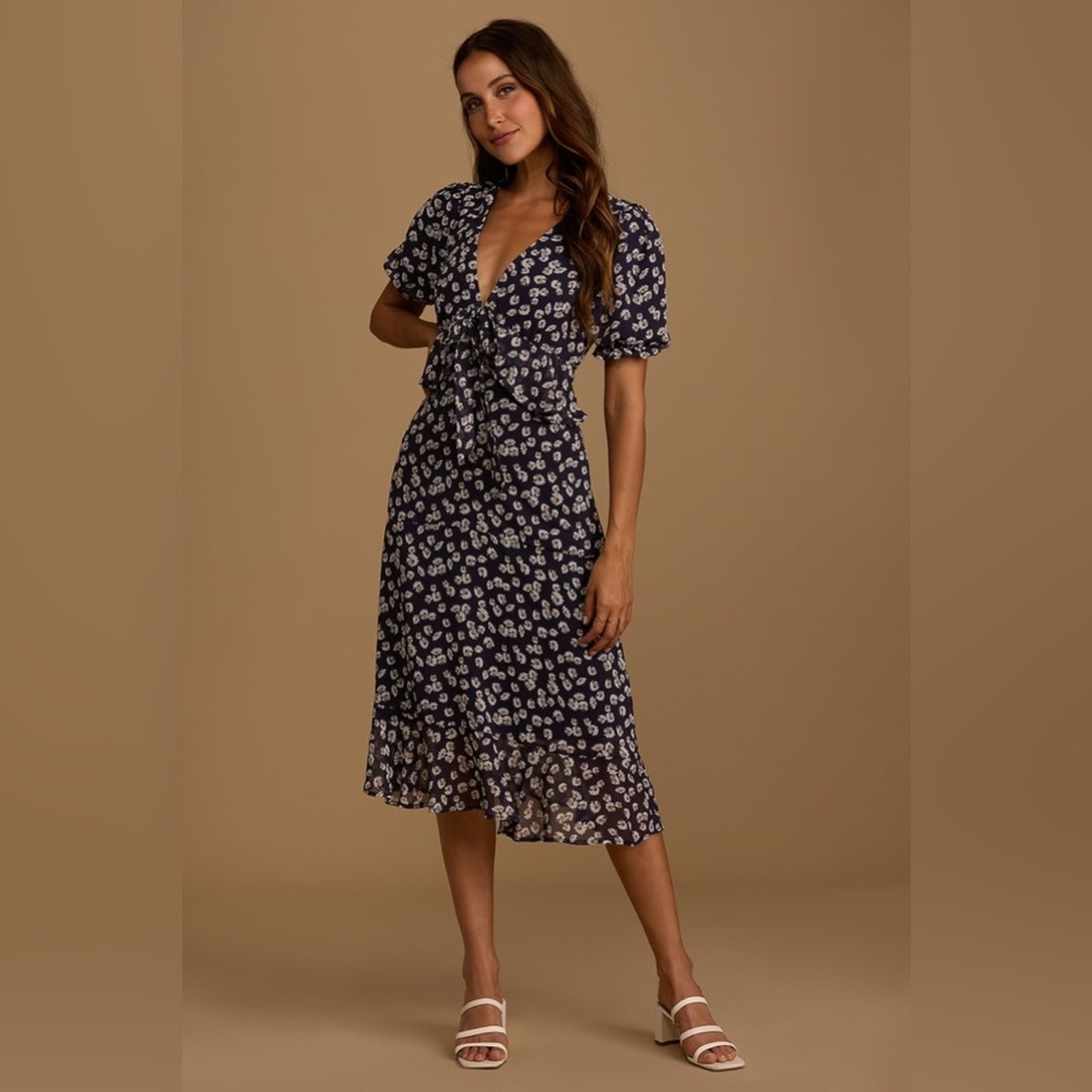 NEW Lulus XL Anything Lovelier Navy Blue Daisy Floral Print Tiered Midi Dress