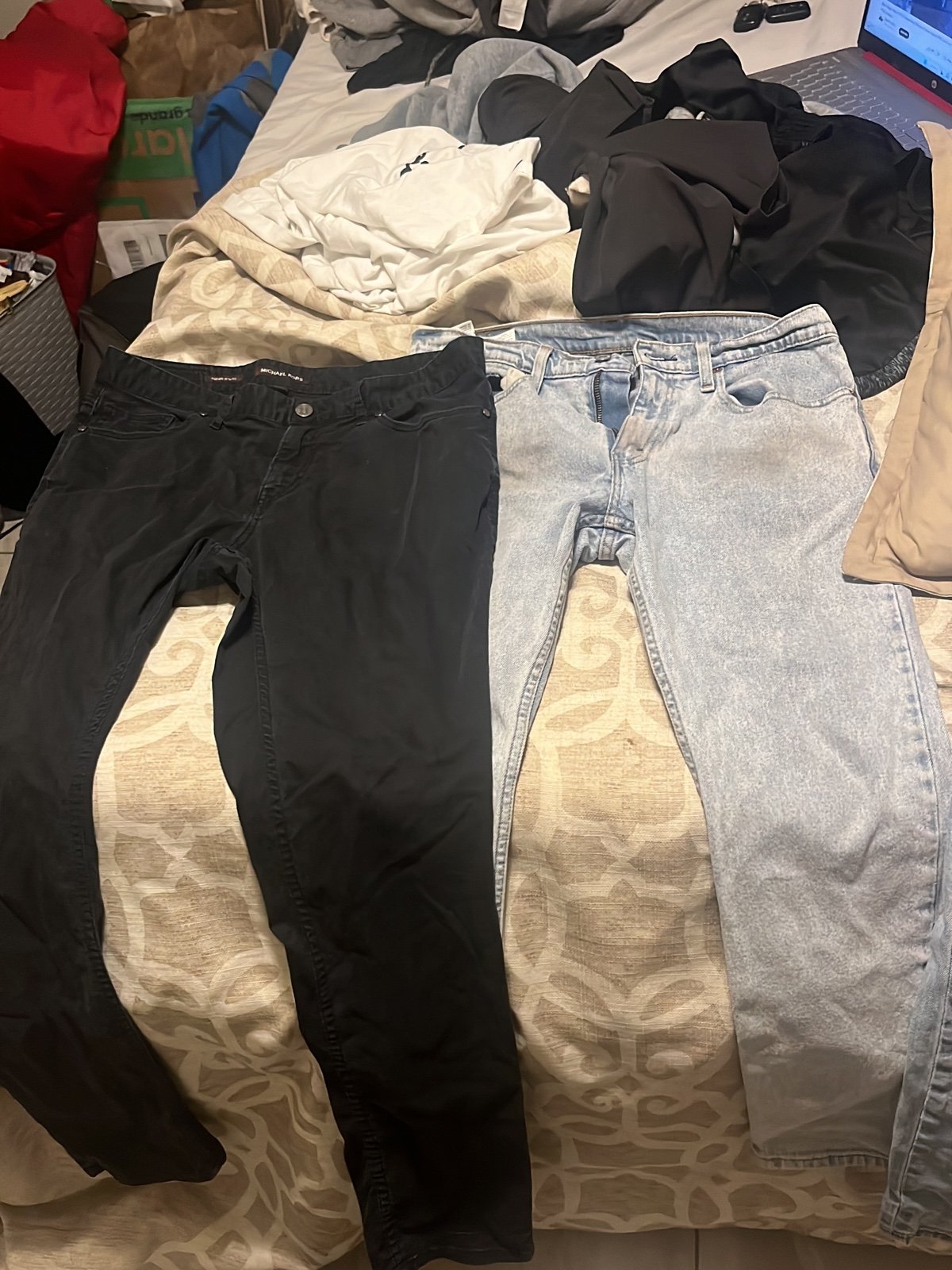 2 jeans