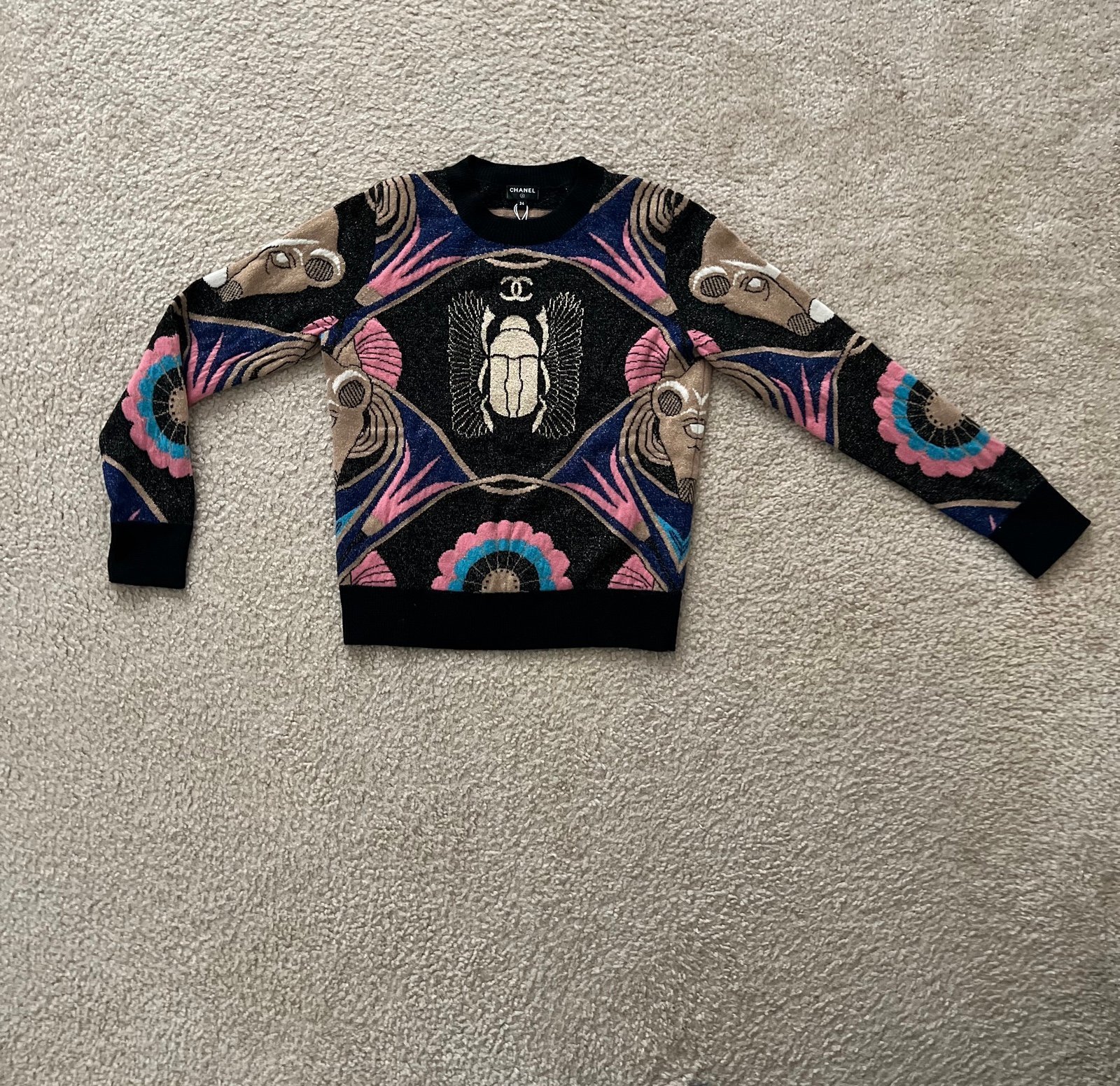 Chanel Pullover