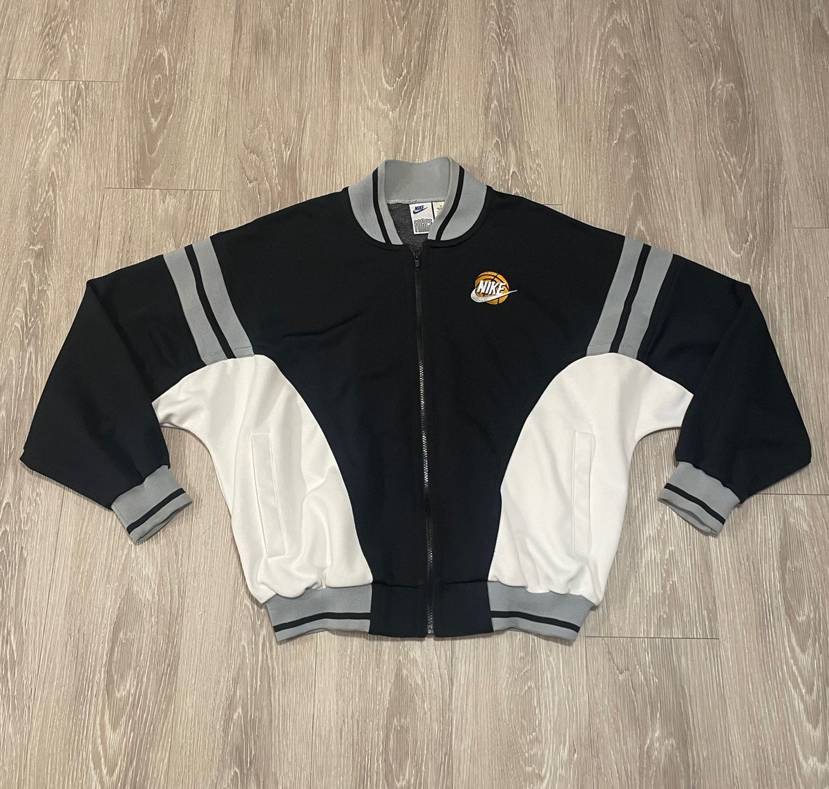 Vintage Nike Force Black/White Track Jacket Bomber Jacket RARE Size Medium