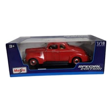 Maisto 1:18 Scale