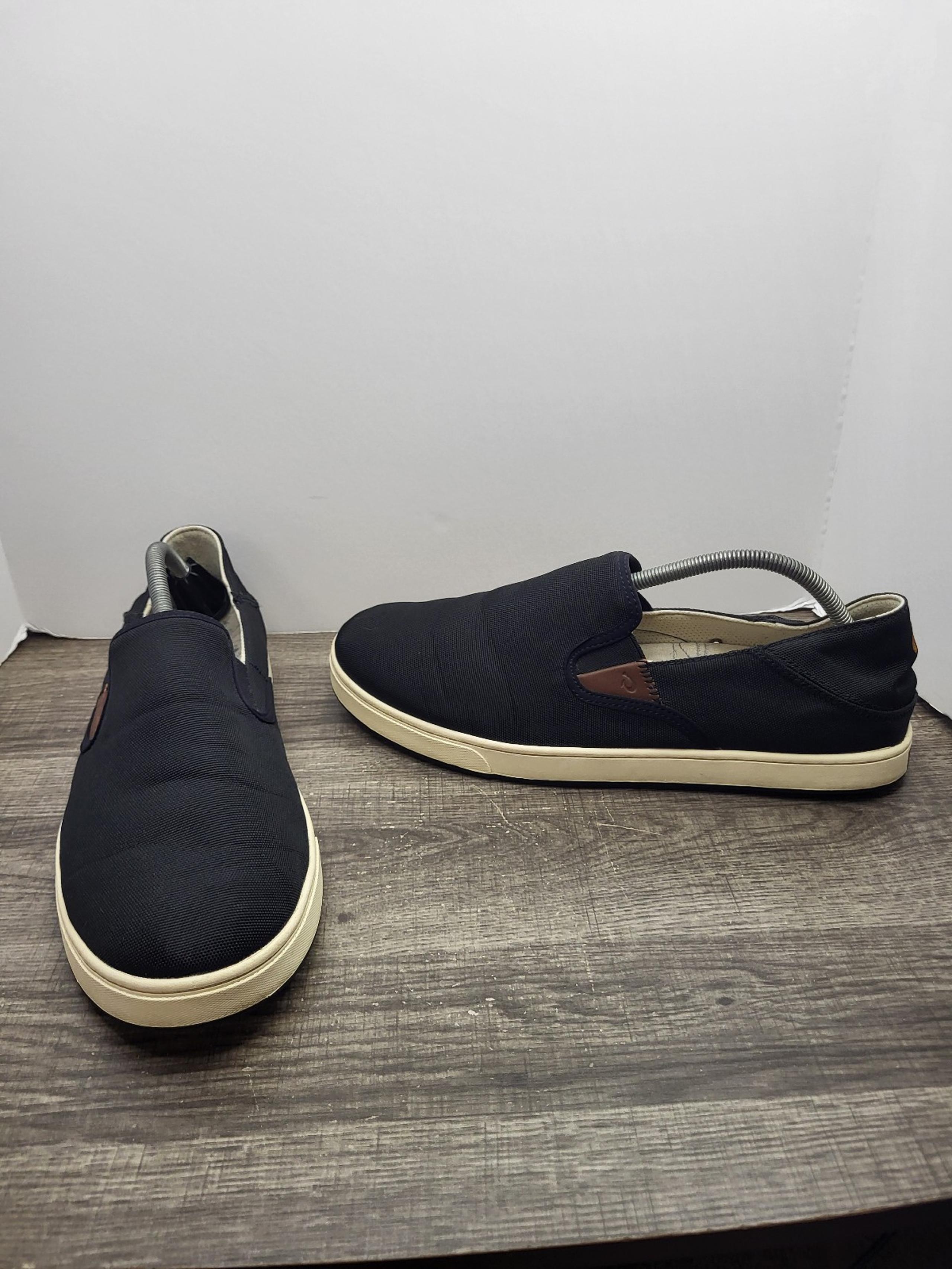OluKai Men's Black Kahu Slip-on Shoes size 11.5