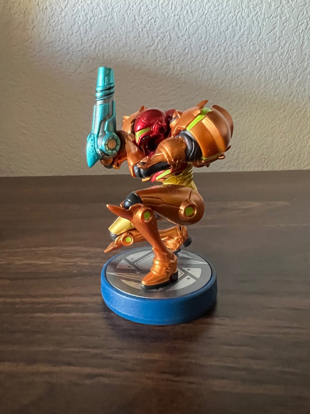 Nintendo Samus Returns Metroid Amiibo Figure Authentic