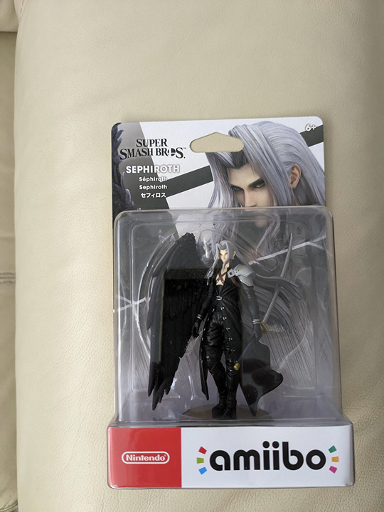 Nintendo Sephiroth amiibo Super Smash Sealed