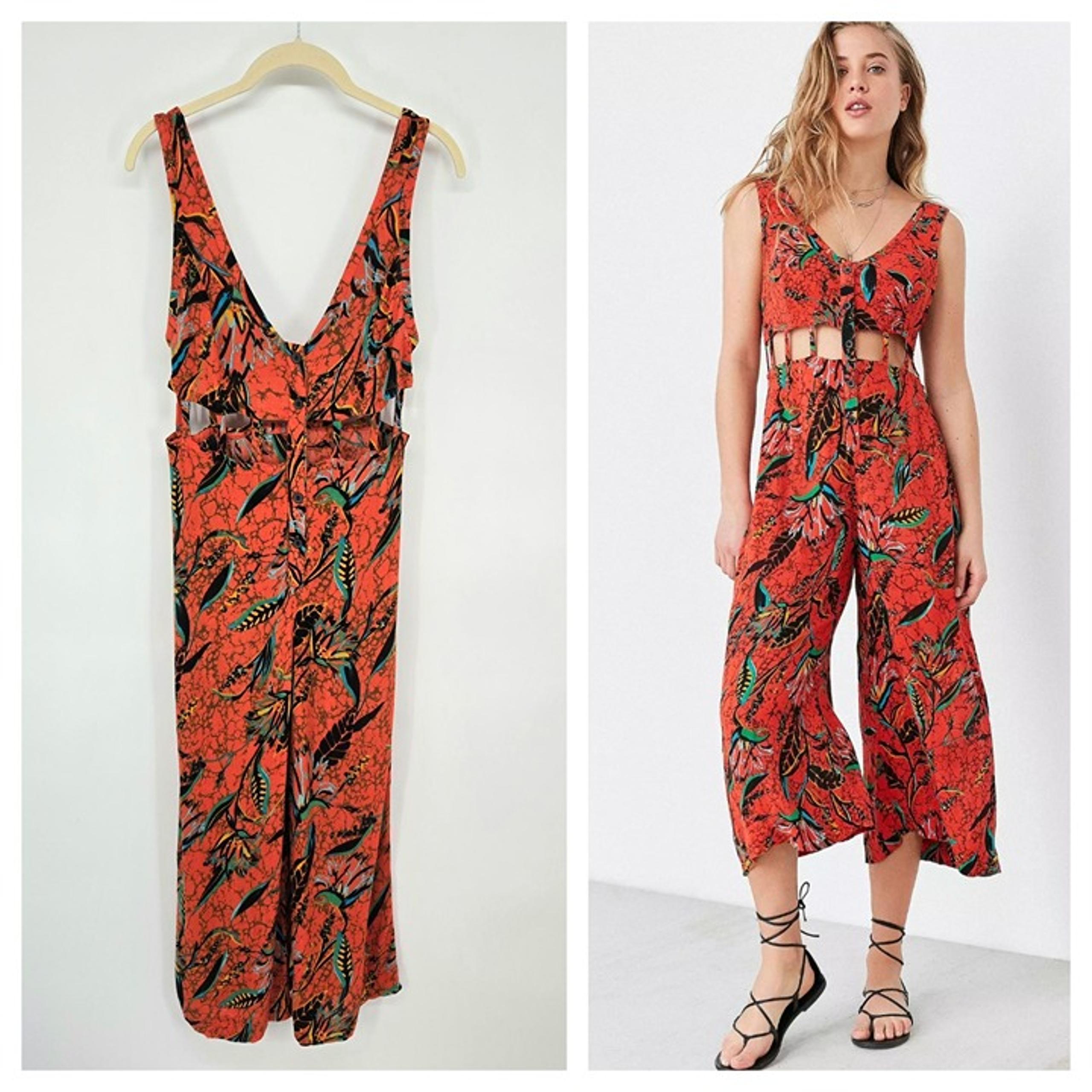 Urban Outfitters Ecote Orange Saraphina Cutout Jumpsuit Women's Size Small