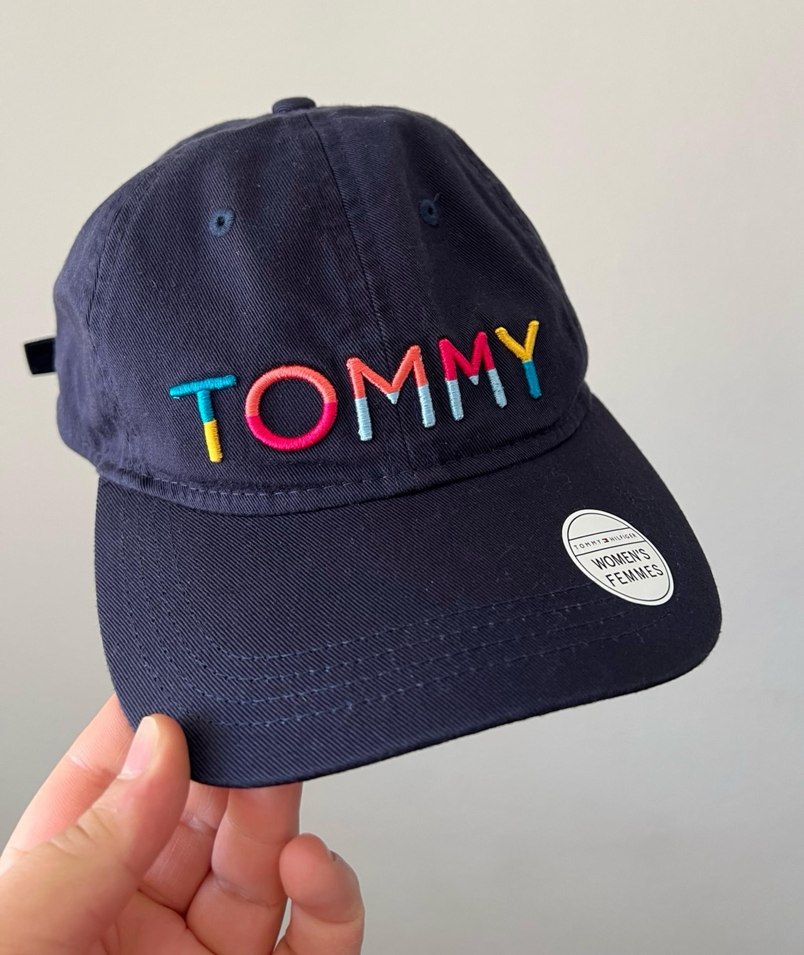 NWT Tommy Hilfiger Women’s Navy Blue Cap Hat, One Size - Adjustable