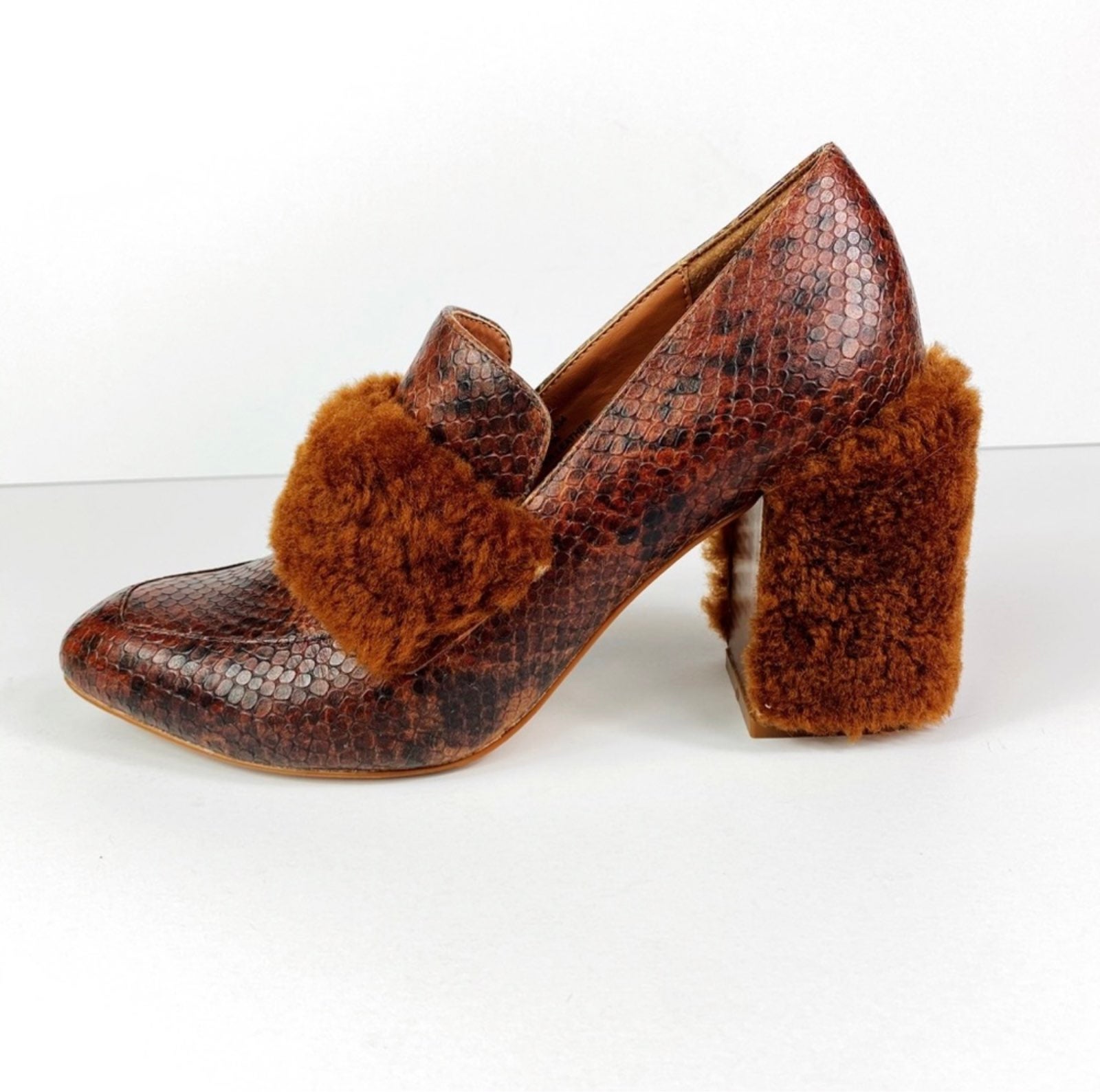 bcbgmaxazria Lambo furry cognac