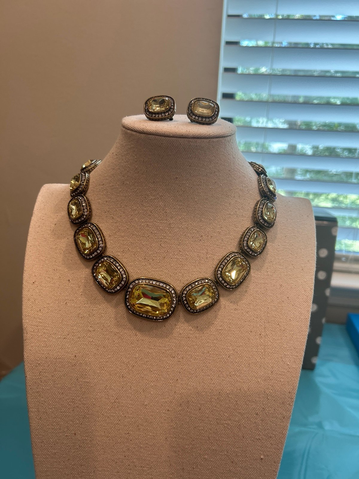 Heidi Daus necklace and earrings