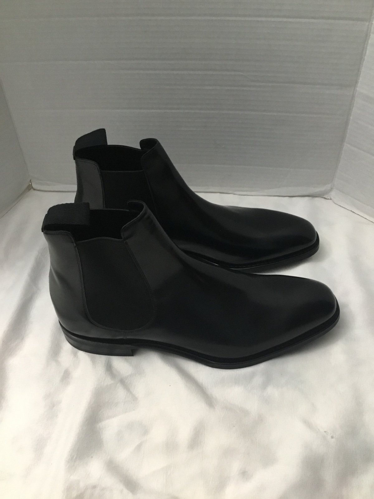 Chuch’s chelsea Boots size 10