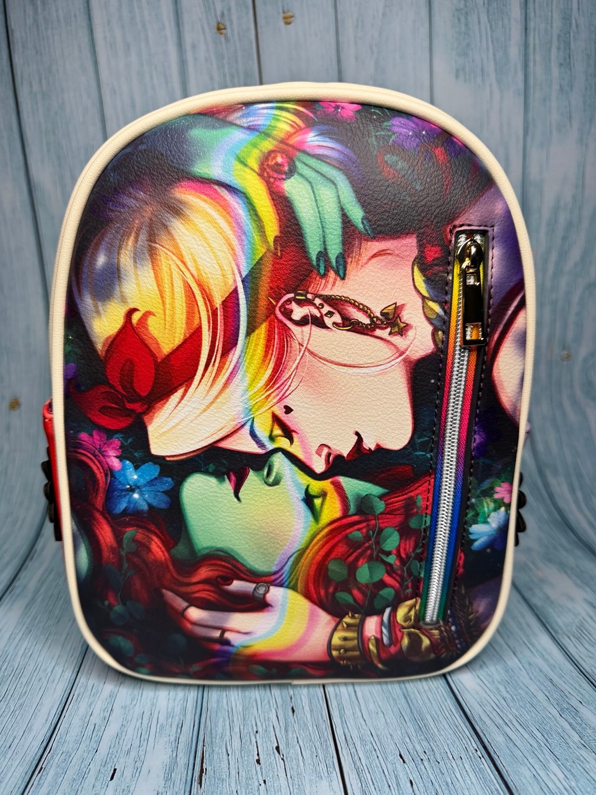 Harley Quinn and Poison Ivy Bioworld Backpack