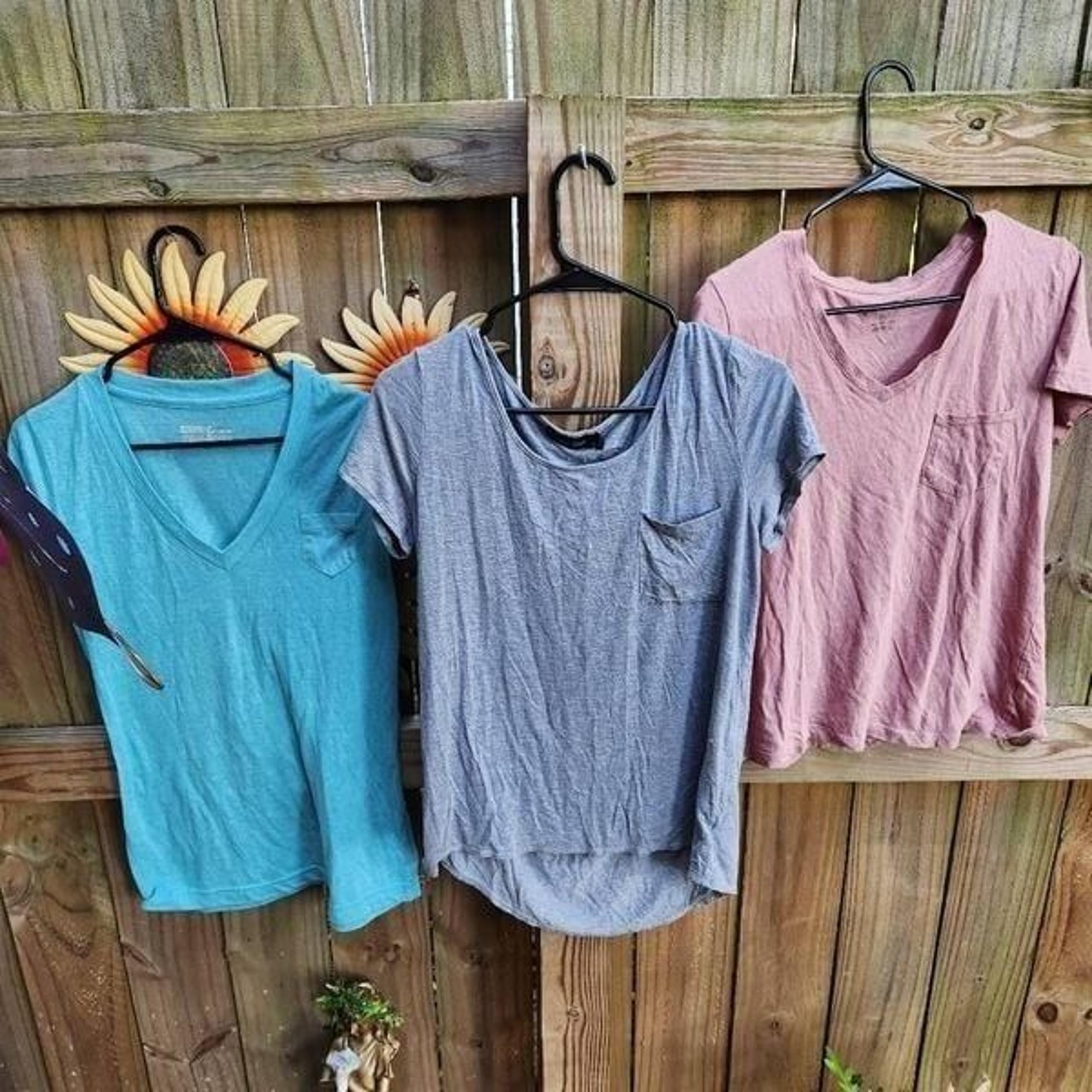 Women's Plain Tee Bundle Size Medium Universal Thread Anna Grace Mossimo