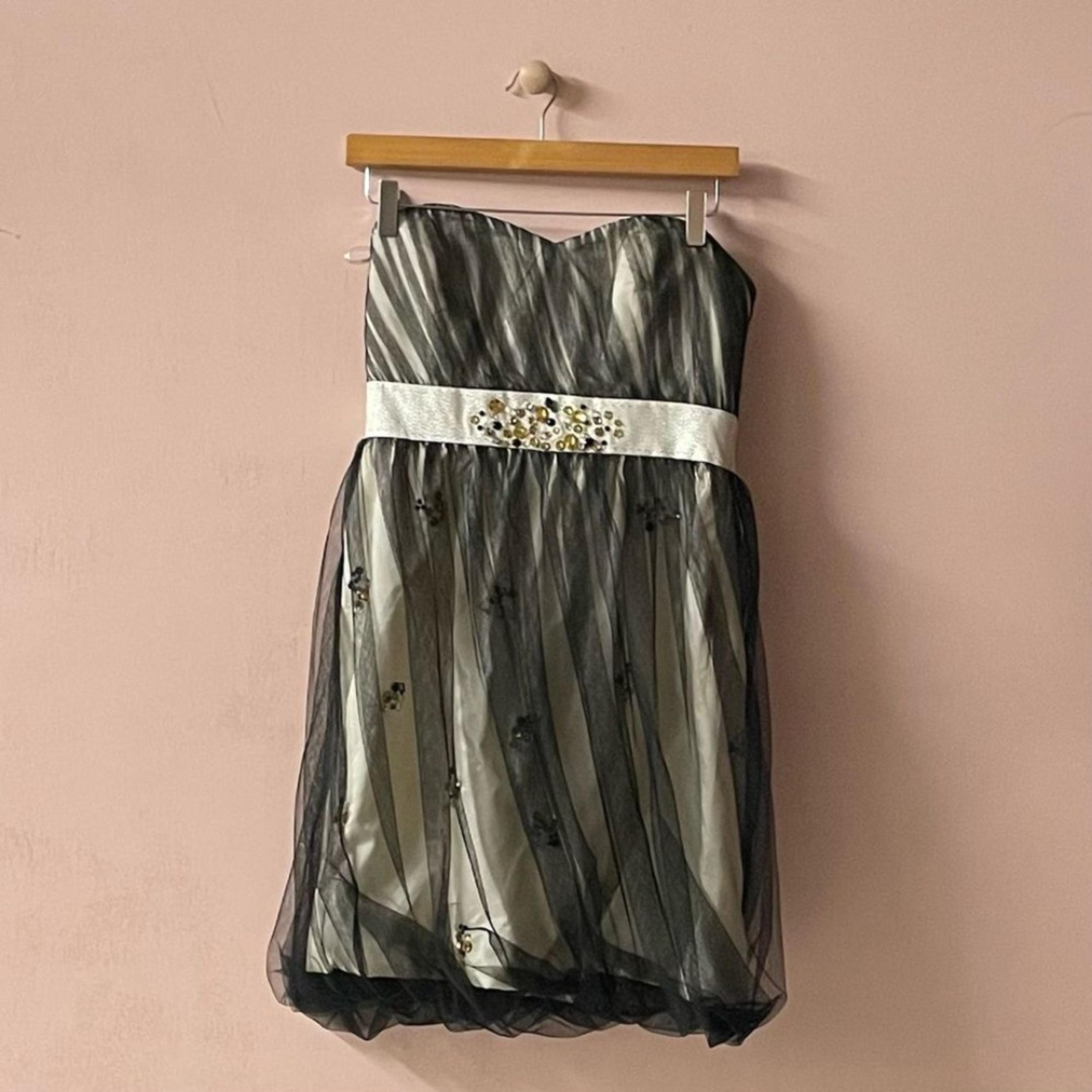 Phoebe Couture Bejeweled Tulle Overlay Strapless Formal Mini Dress NWT Size 8