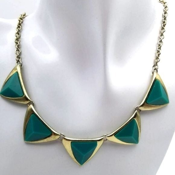 Nights like these statement necklace