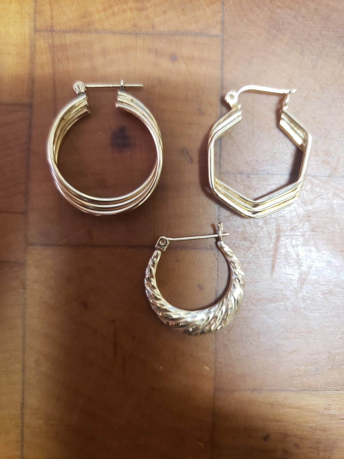 14k gold single earrings lot
