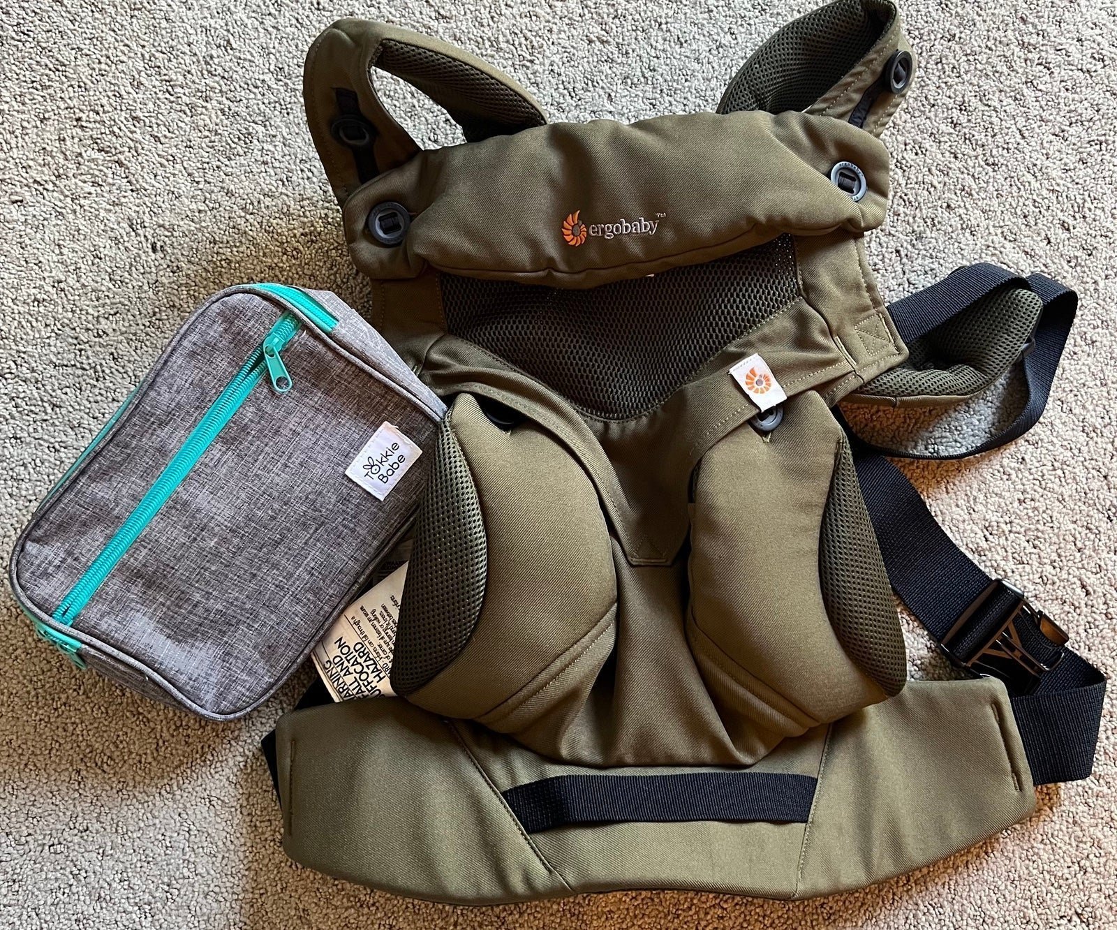 Ergobaby 360 Cool Air with Tokkie Babe pouch and cart cover