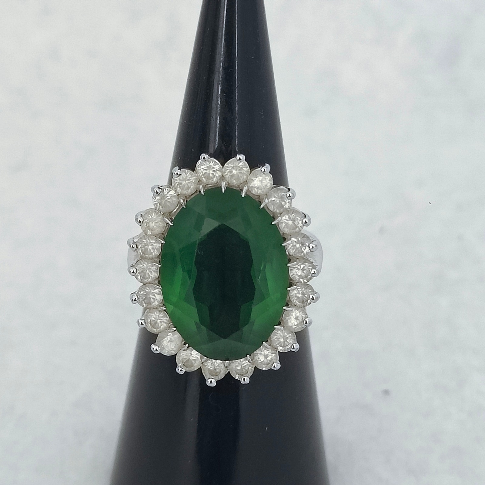 Emerald Green Sterling Silver Oval Halo White Rhinestone Ring Size 5.25 Vintage
