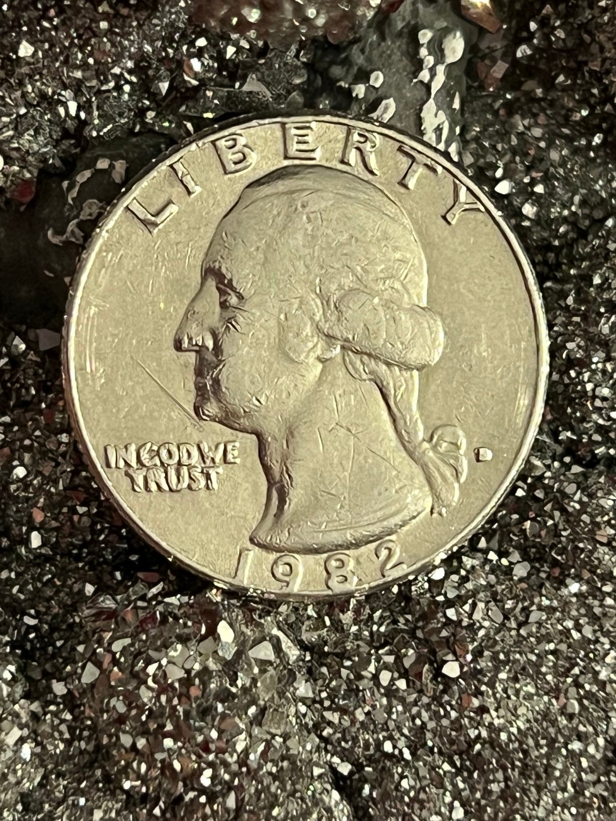 1982-D QUARTER WITH ERROR