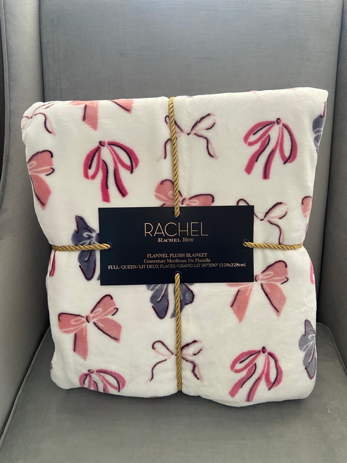 Pink Bow Blanket