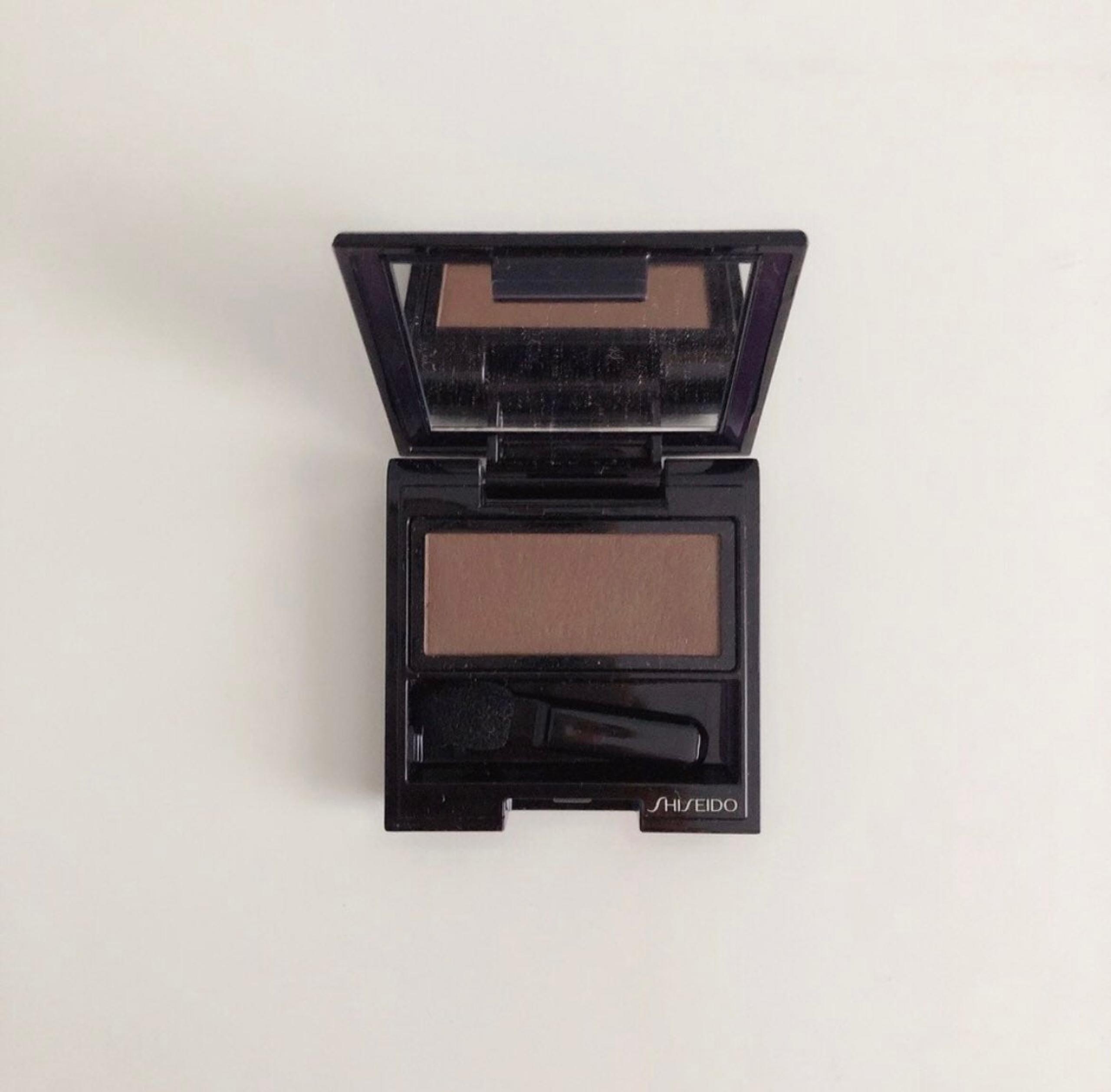 Shiseido Eye Shadow and Lipstick